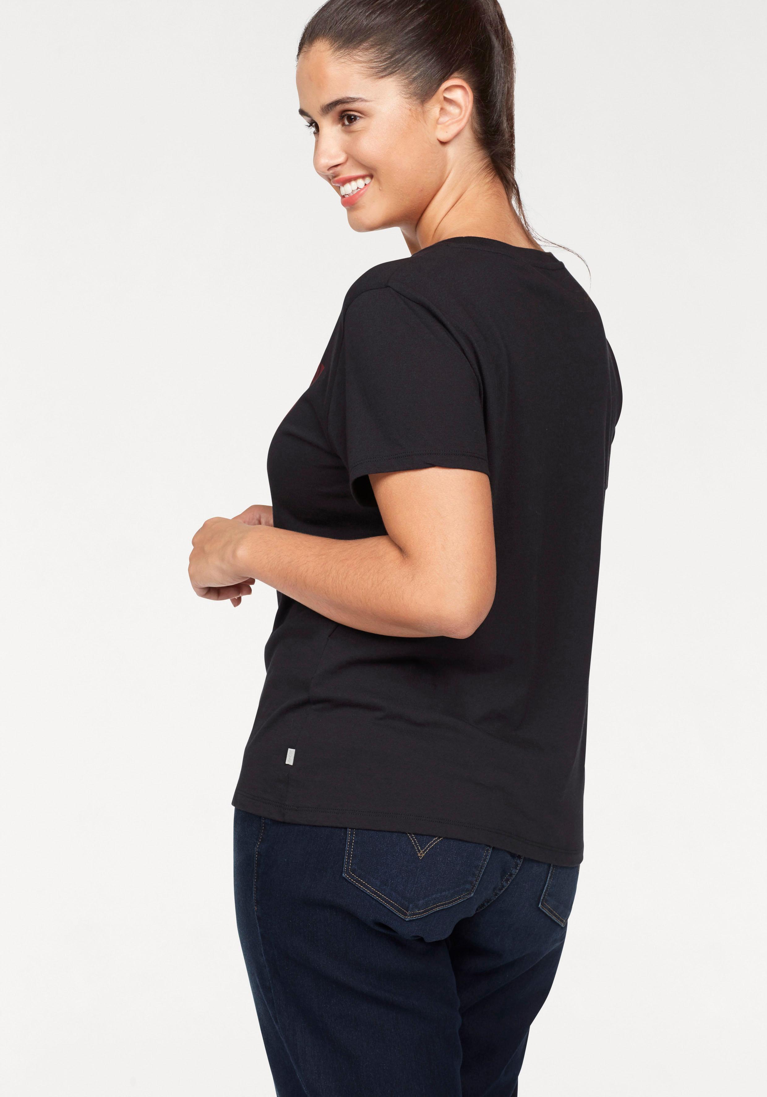 Levi's® Plus T-Shirt Perfect Tee mit Batwing-Logo günstig online kaufen