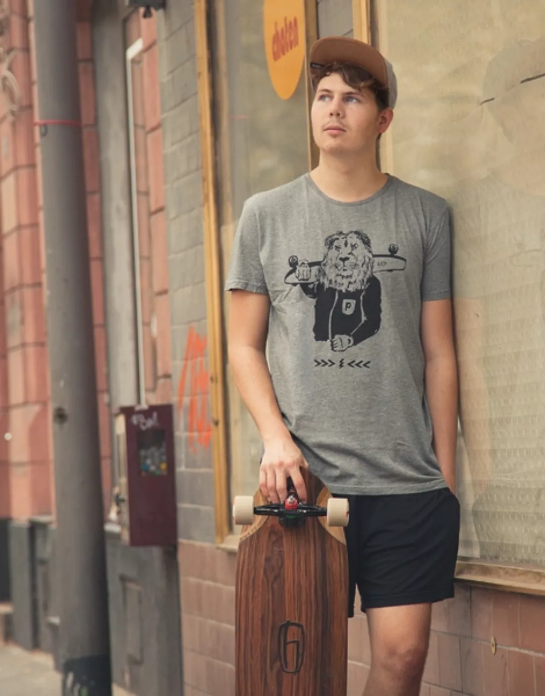 Leo Longboard - Fair Gehandeltes T-shirt - Heather Grey günstig online kaufen