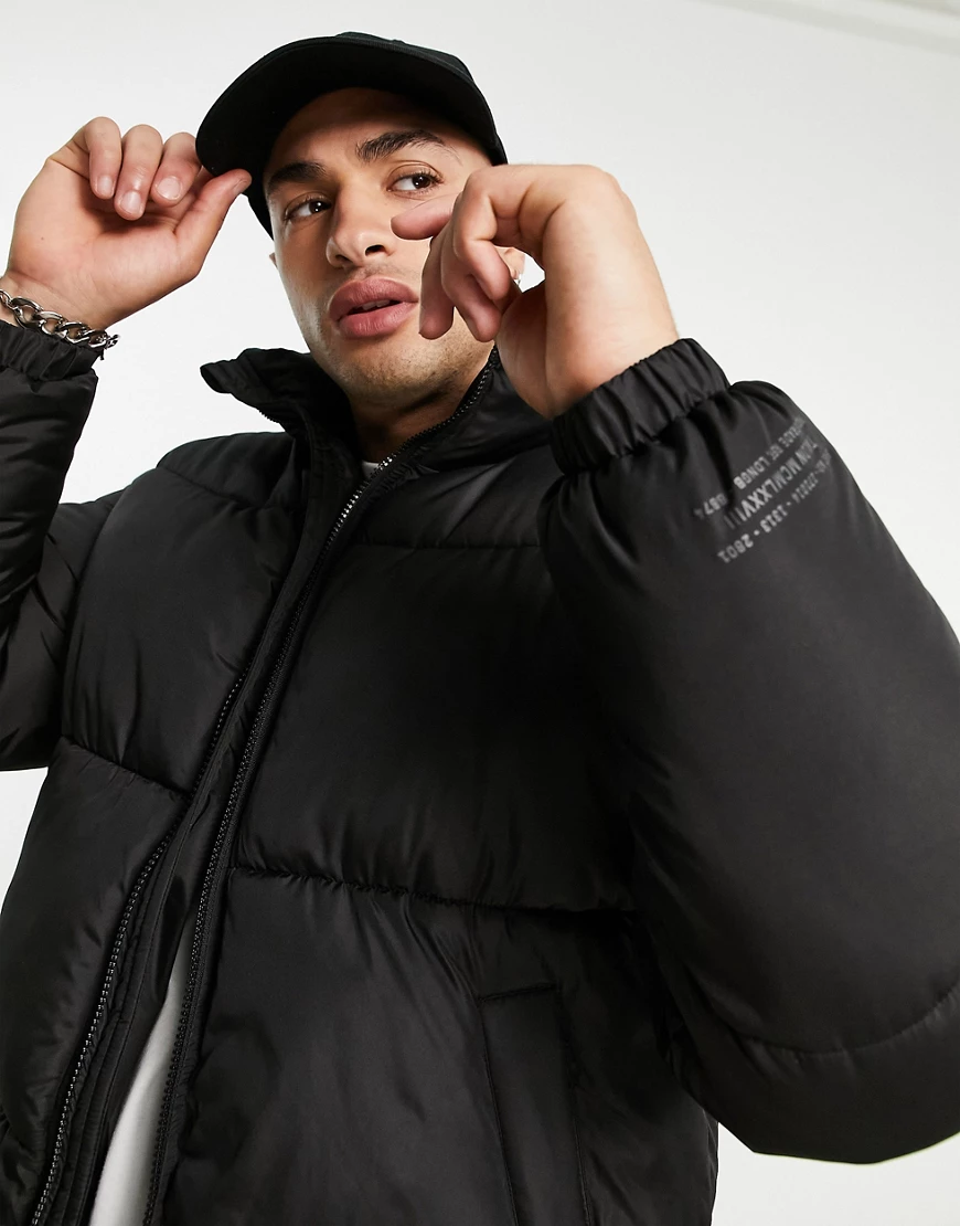 Topman – Pufferjacke aus recyceltem Material in Schwarz günstig online kaufen