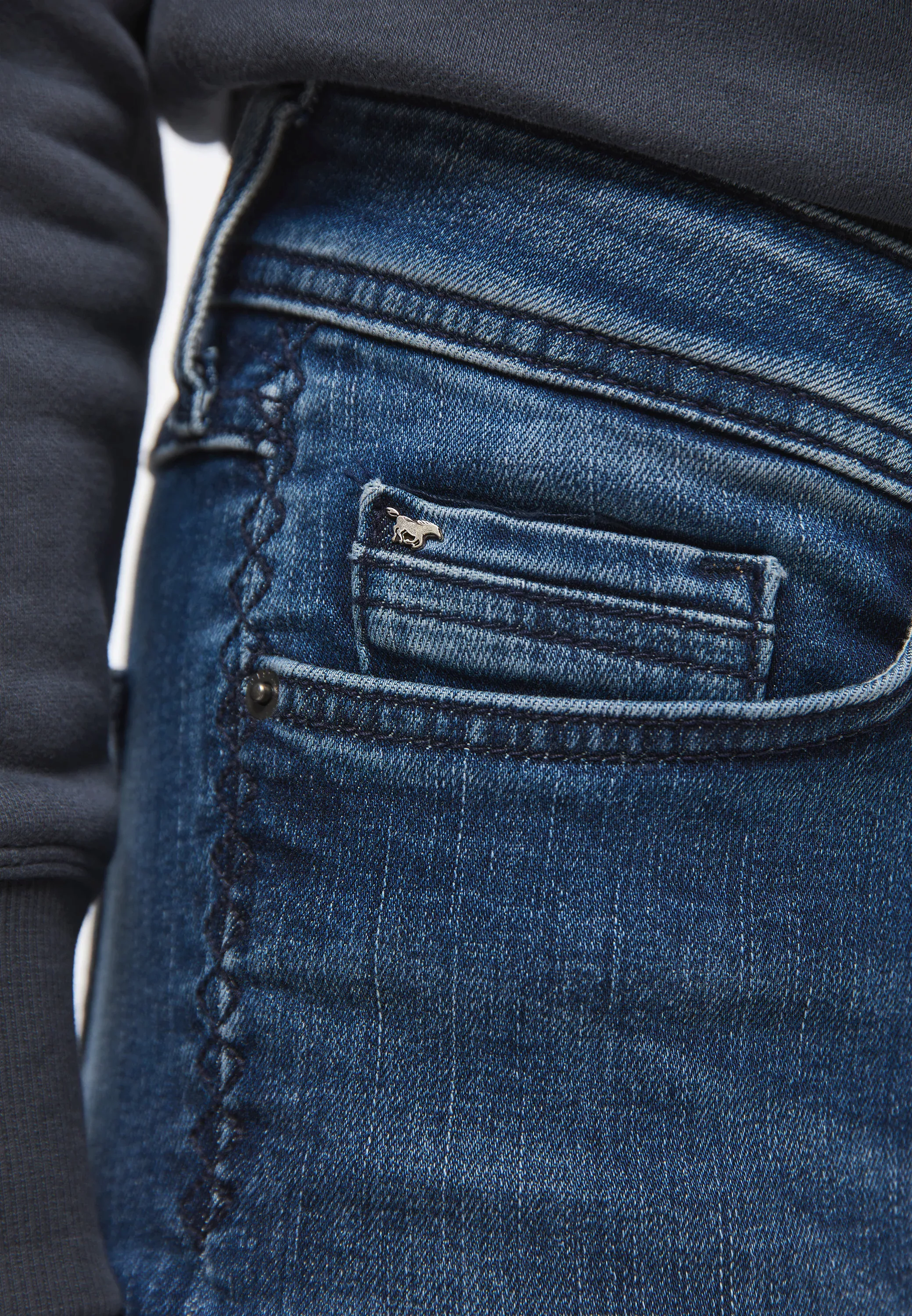 MUSTANG 5-Pocket-Jeans "Style Jasmin Slim" günstig online kaufen