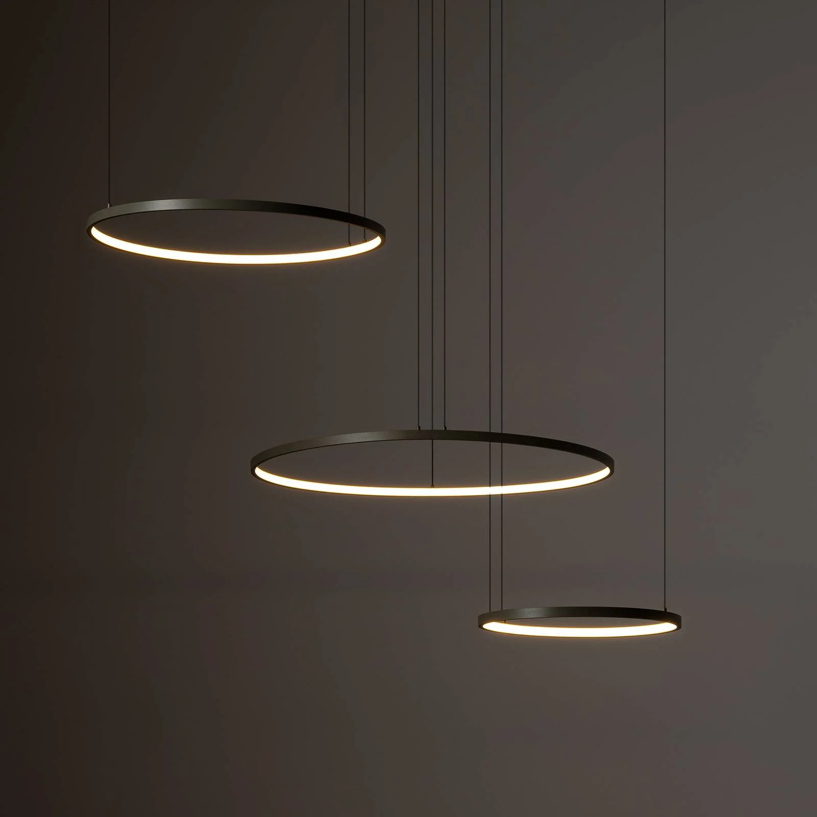 LED-Hängeleuchte CIRCOLO, olivgrün, Ø 30/45/60 cm, 3-flammig günstig online kaufen