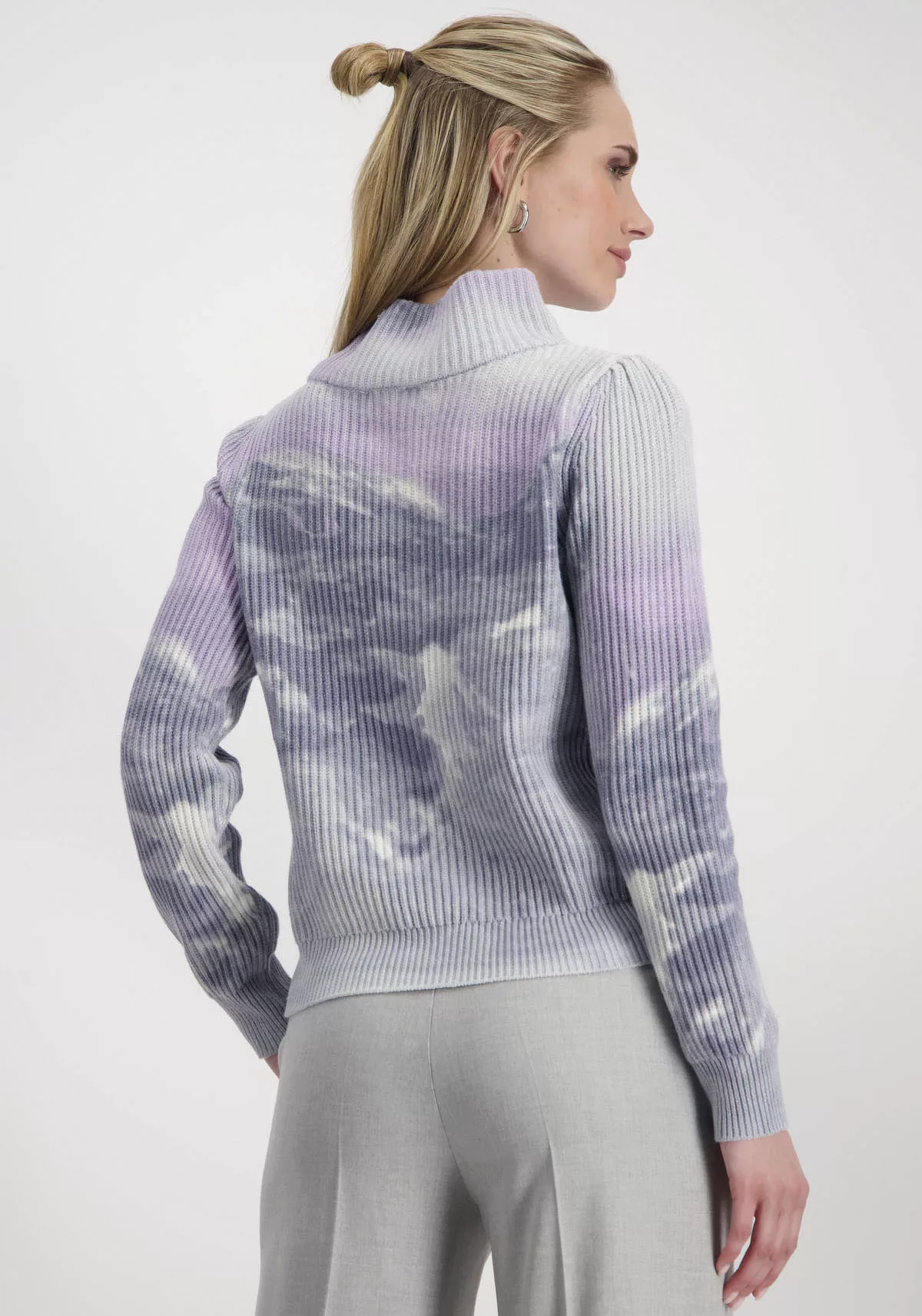 Monari Stehkragenpullover Bergmotiv, weiche Textur günstig online kaufen