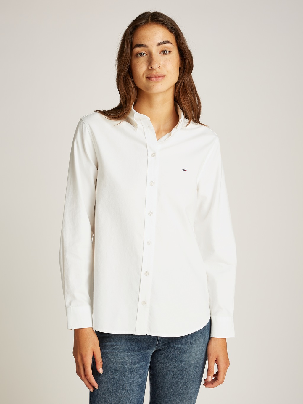 Tommy Jeans Hemdbluse "TJW REG OXFORD SHIRT", mit Logostickerei günstig online kaufen