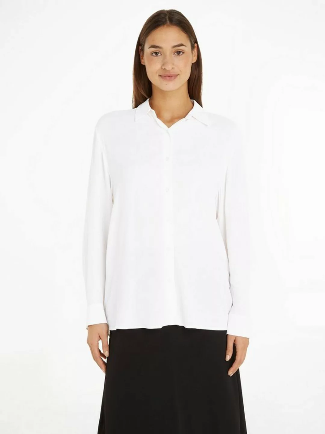 Tommy Hilfiger Hemdbluse VISCOSE CREPE FLUID SHIRT LS mit kleinem Markenlab günstig online kaufen