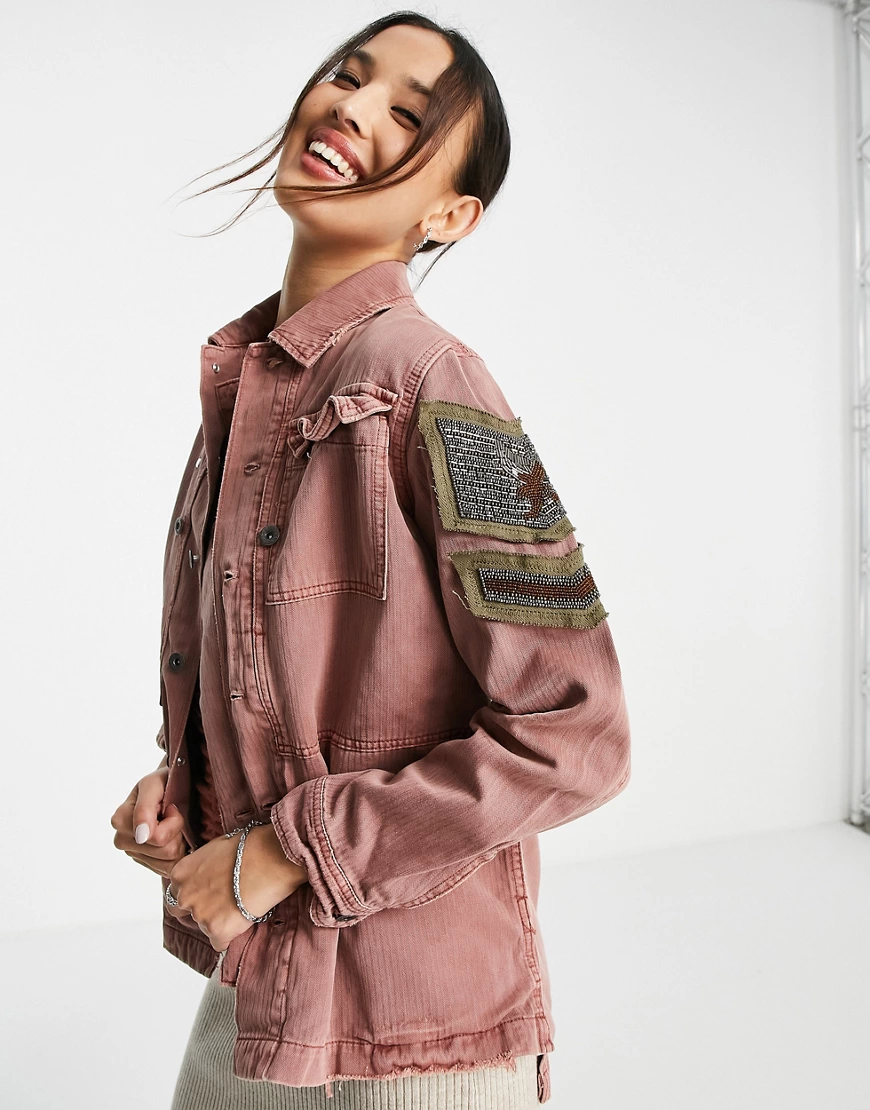 Free People – Bestickte Military-Jacke in Rose-Rosa günstig online kaufen