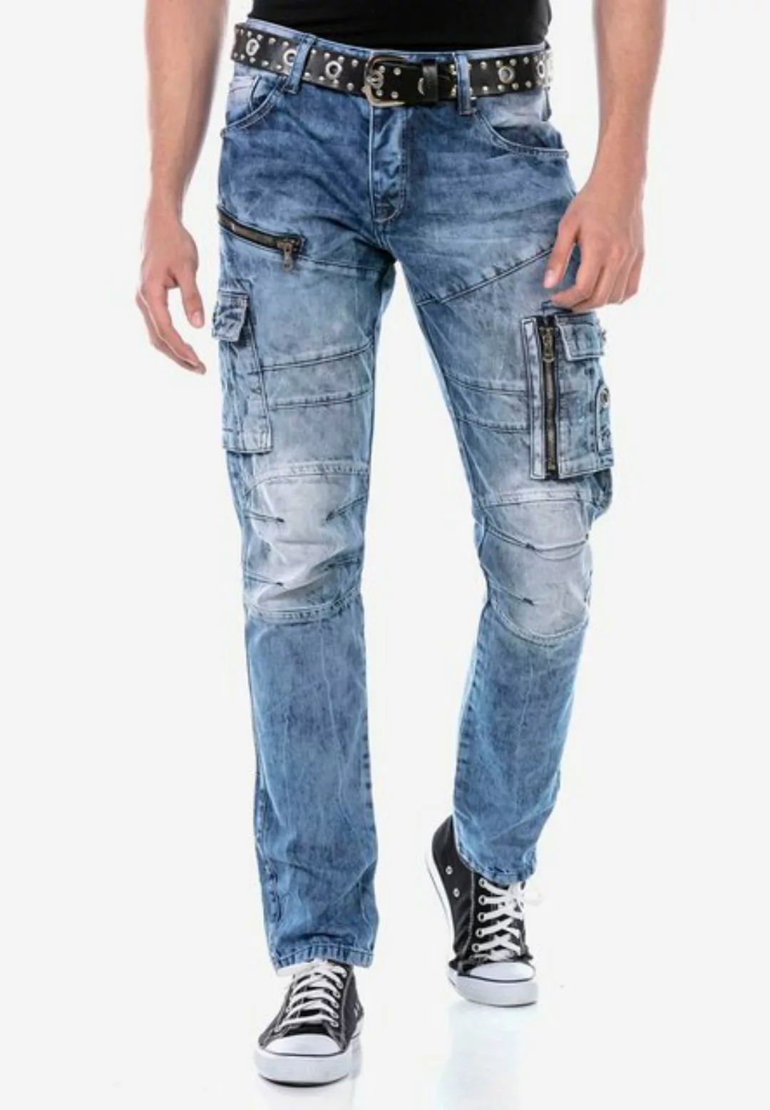 Cipo & Baxx Bequeme Jeans in trendiger Used-Optik günstig online kaufen