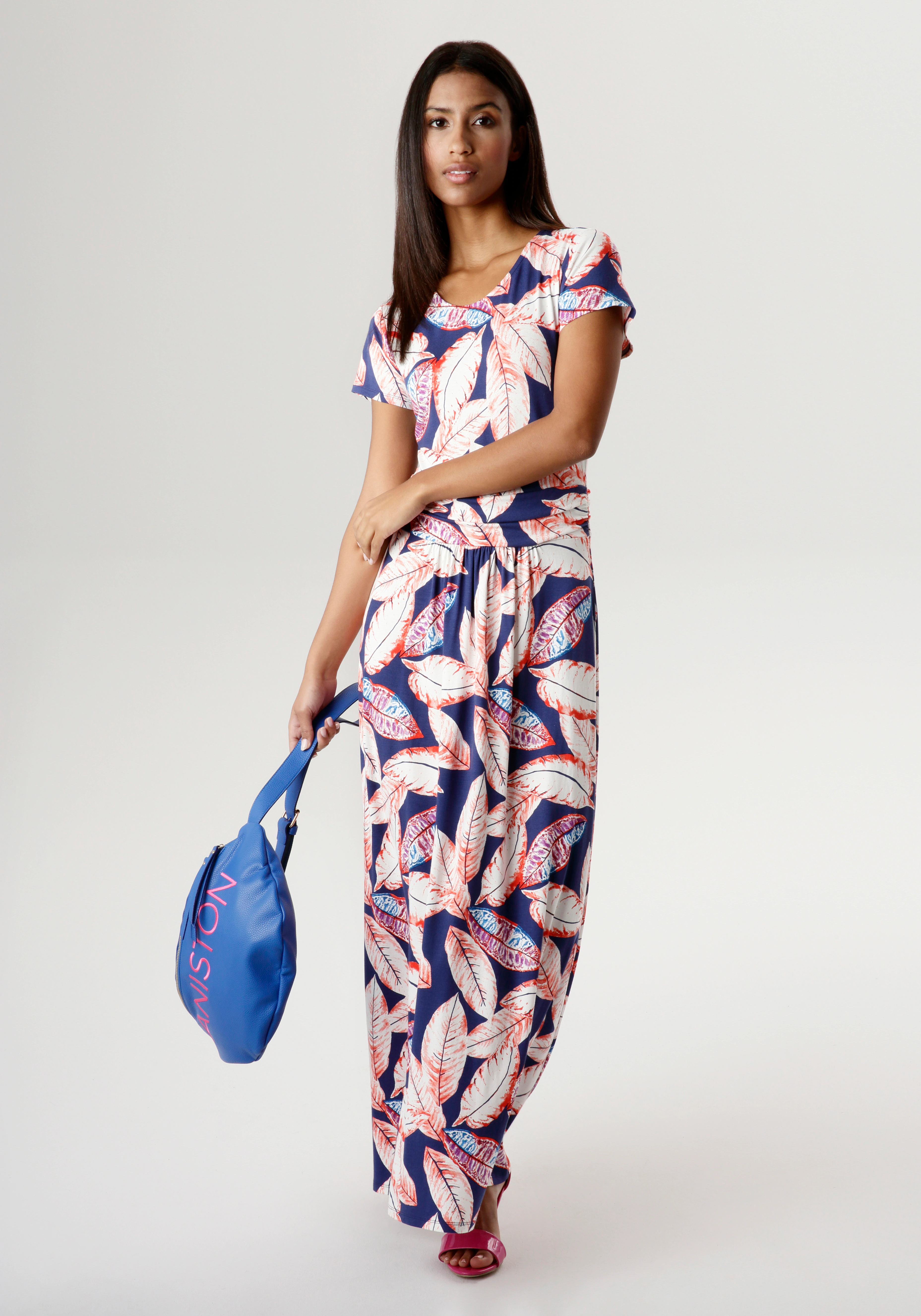 Aniston SELECTED Sommerkleid, mit großem Blätterdruck und geraffter Taille günstig online kaufen