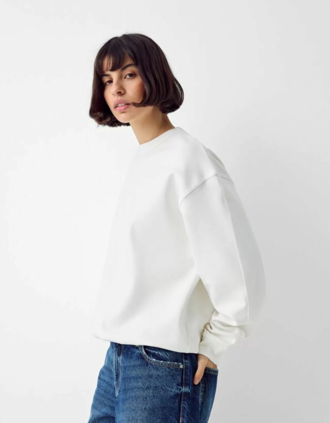 Bershka Sweatshirt Aus Interlock Damen S Grbrochenes Weiss günstig online kaufen