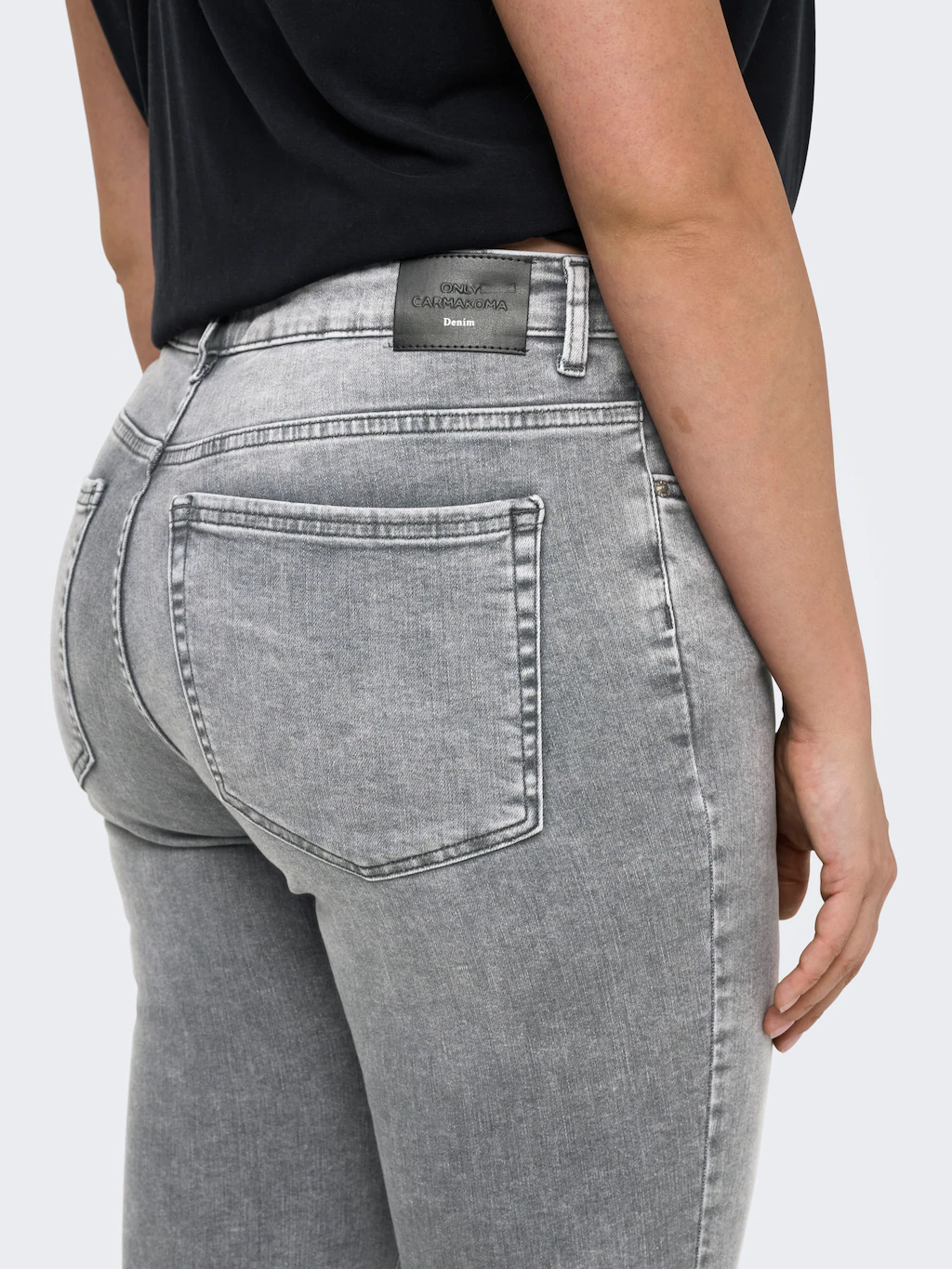 ONLY CARMAKOMA 7/8-Jeans "CARWILLY REG SK CROPPED FLARE DNM TAI01" günstig online kaufen