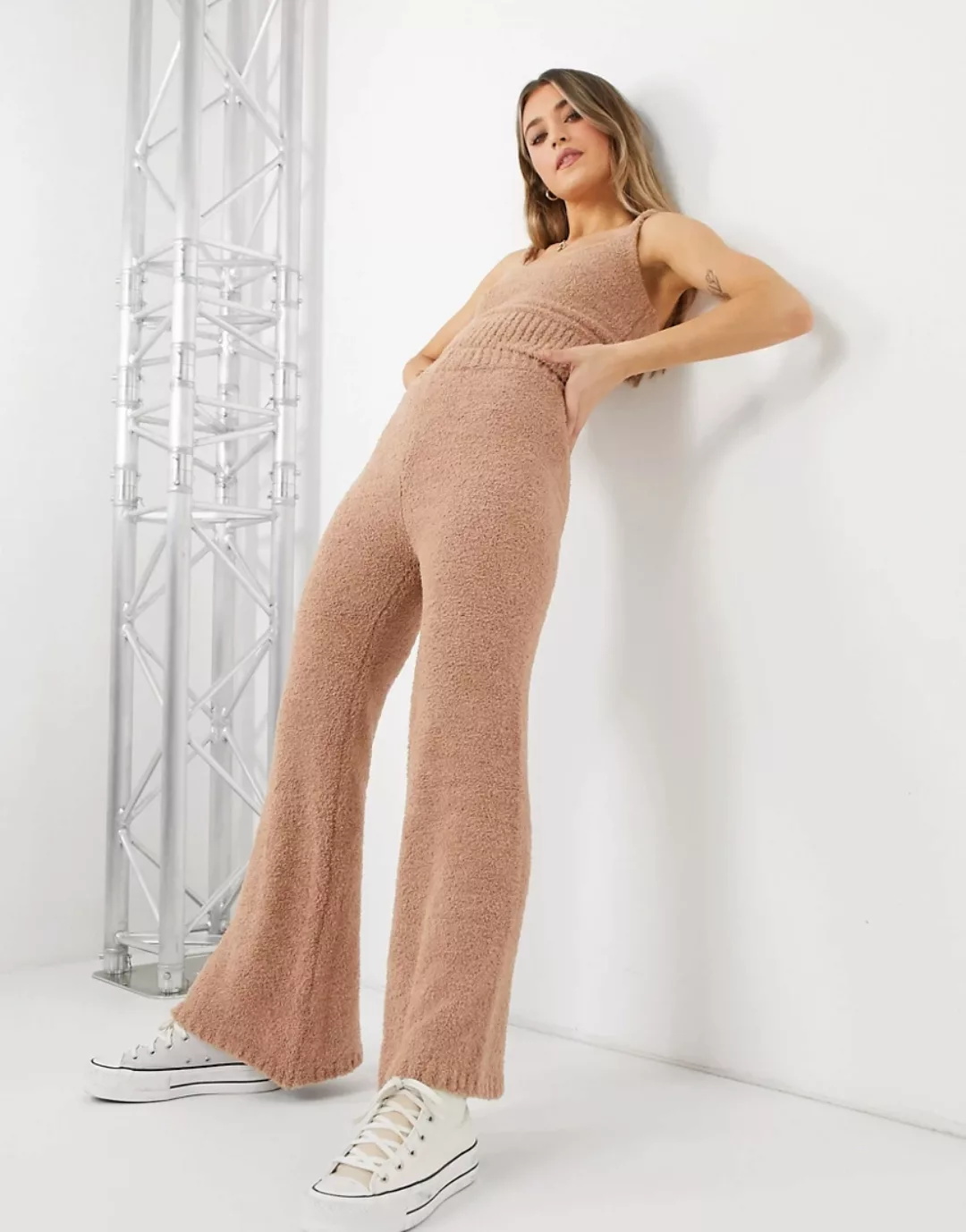 New Look – Teddyfell-Hose mit weitem Bein in Mink, Kombiteil-Braun günstig online kaufen