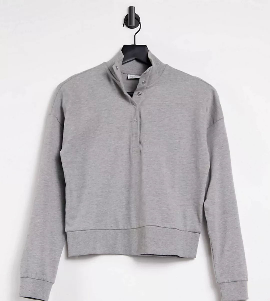 Noisy May Petite – Hochgeschlossenes Sweatshirt mit Druckknöpfen in Hellgra günstig online kaufen