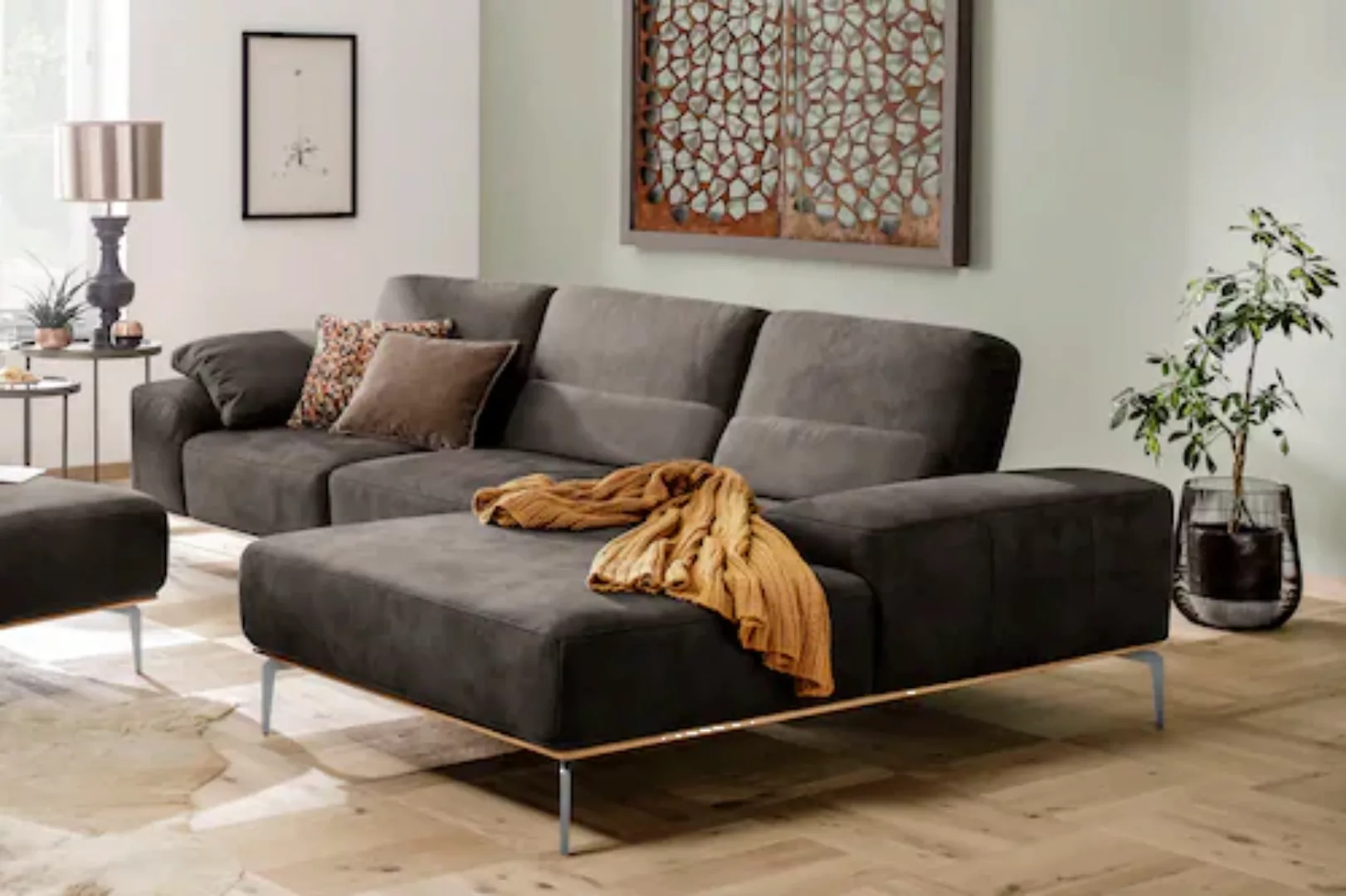 W.SCHILLIG Ecksofa run, mit elegantem Holzsockel, Füße in Chrom glänzend, B günstig online kaufen