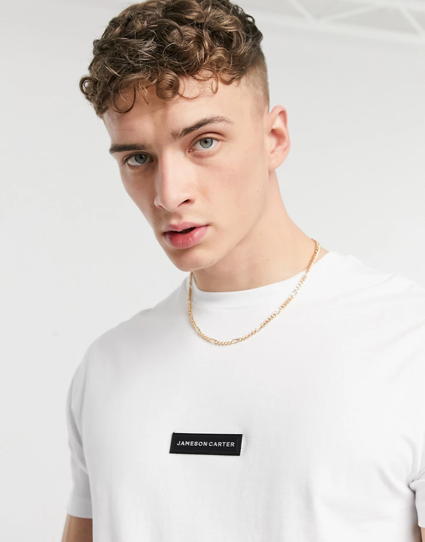 Jameson Carter – T-Shirt mit Flicken in mattem Leder in Weiß günstig online kaufen