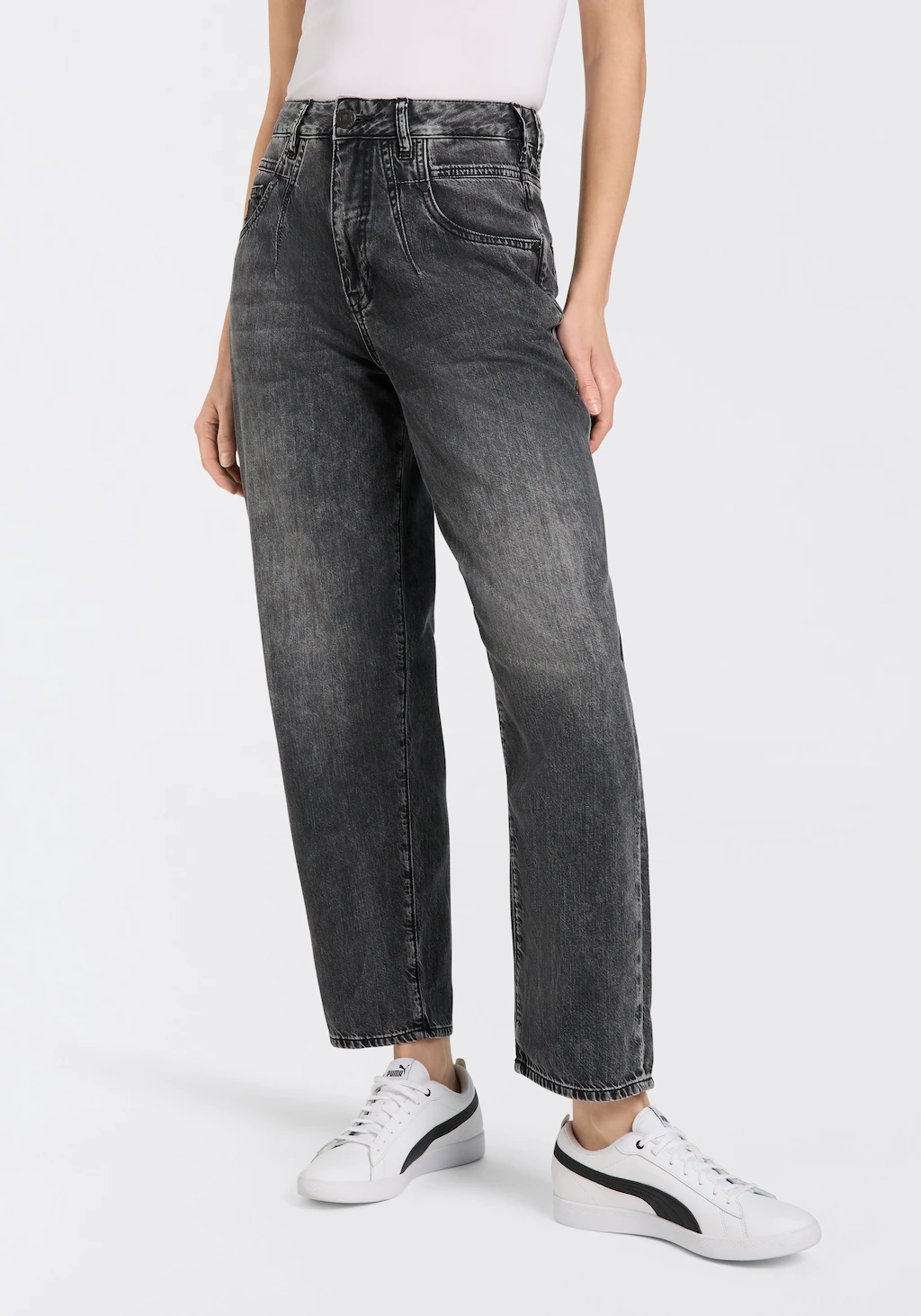 Herrlicher 5-Pocket-Jeans "Brooke Denim Black", mit Abnähern, in 7/8-Länge günstig online kaufen