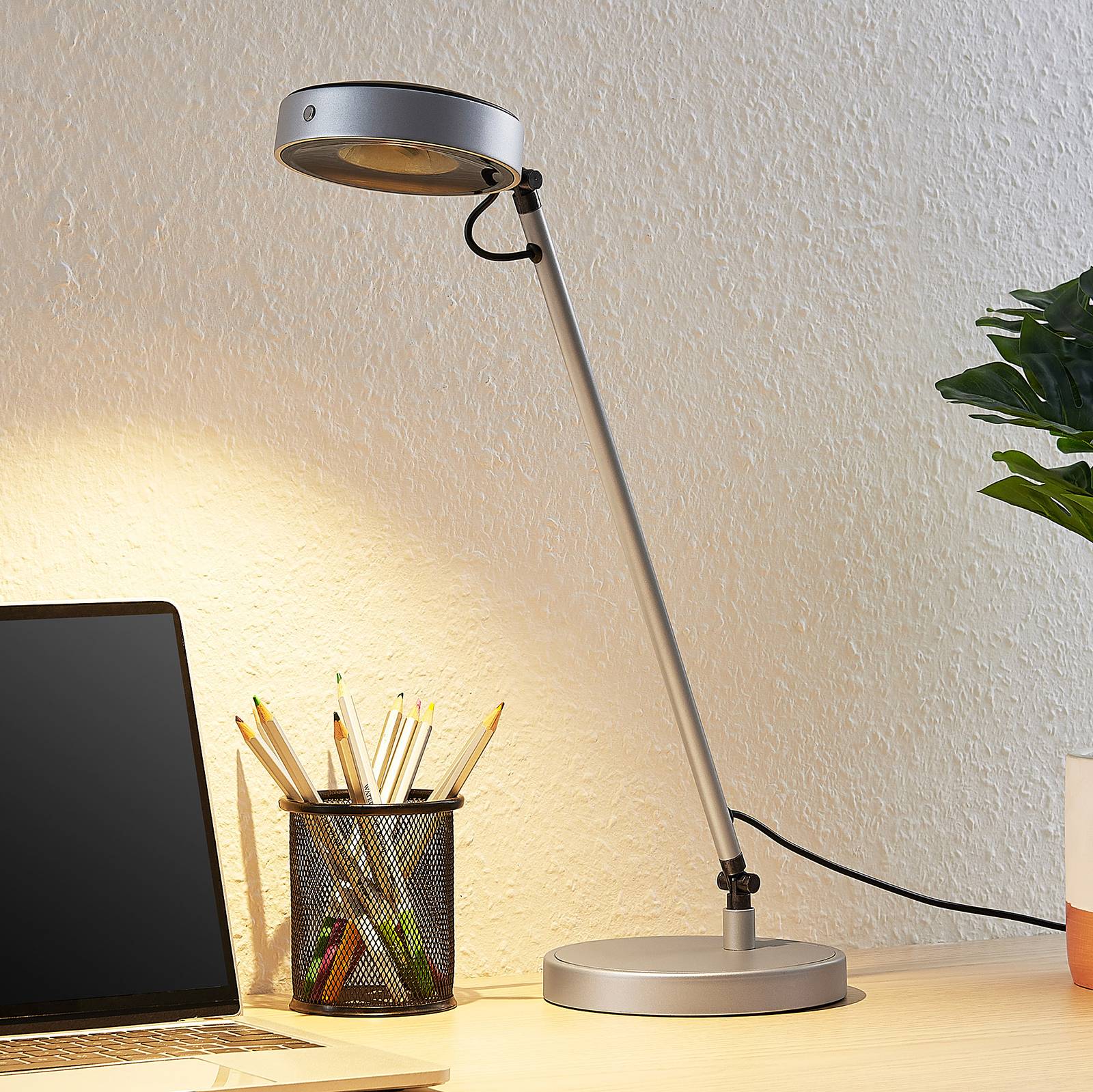Lucande Vilana LED-Schreibtischlampe, silber günstig online kaufen