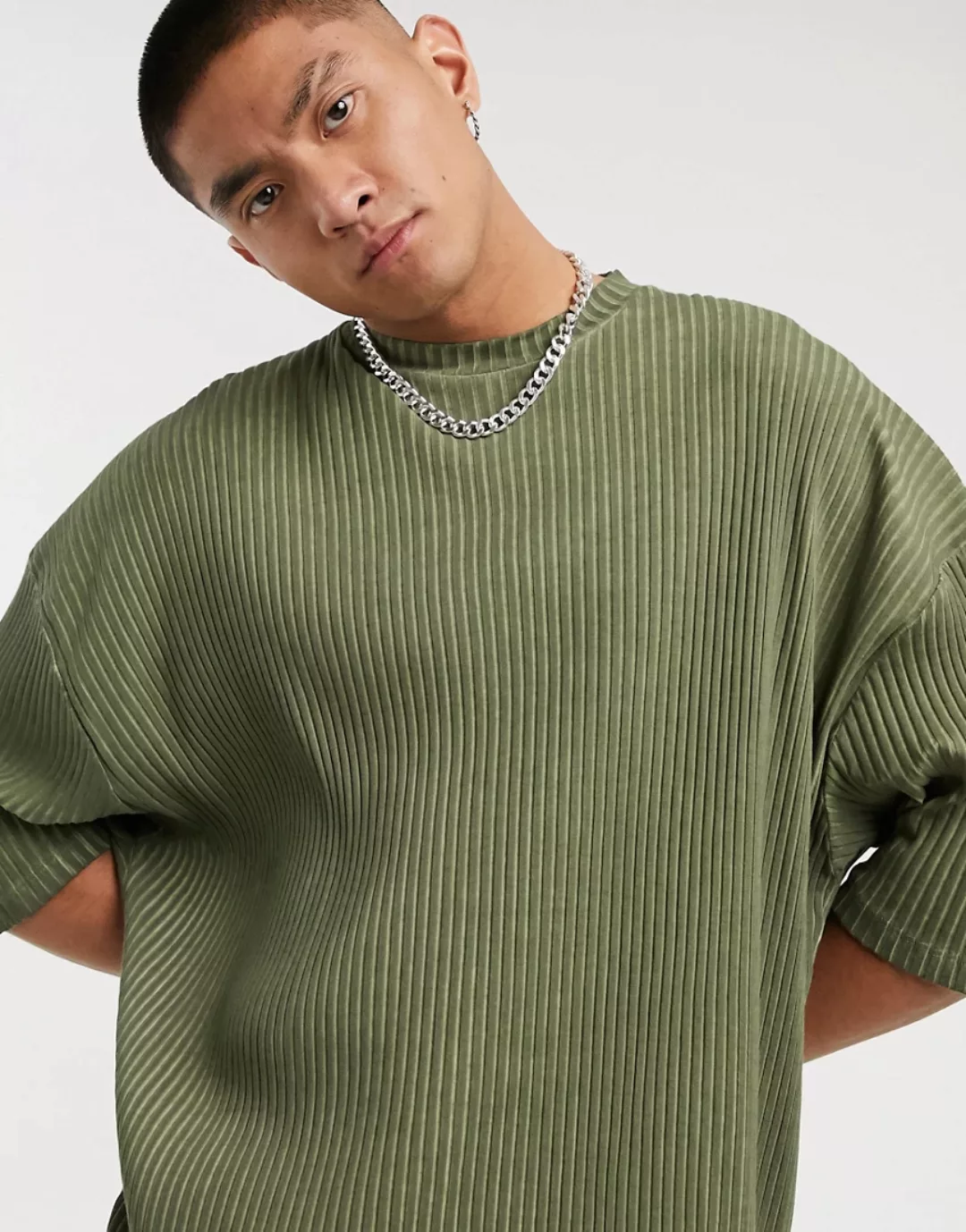 ASOS DESIGN – Lang geschnittenes, geripptes Oversize-T-Shirt mit halblangen günstig online kaufen