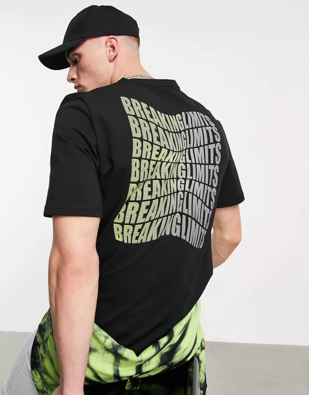 Bolongaro Trevor – Sport – Oversize-T-Shirt mit „Breaking“-Print-Schwarz günstig online kaufen