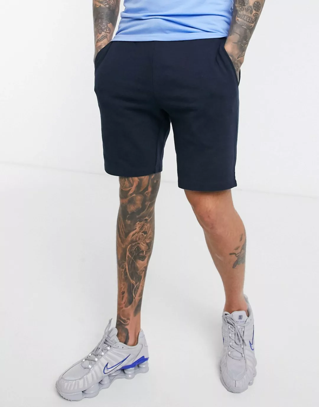 ASOS DESIGN – Enge Jersey-Shorts in Marine-Marineblau günstig online kaufen