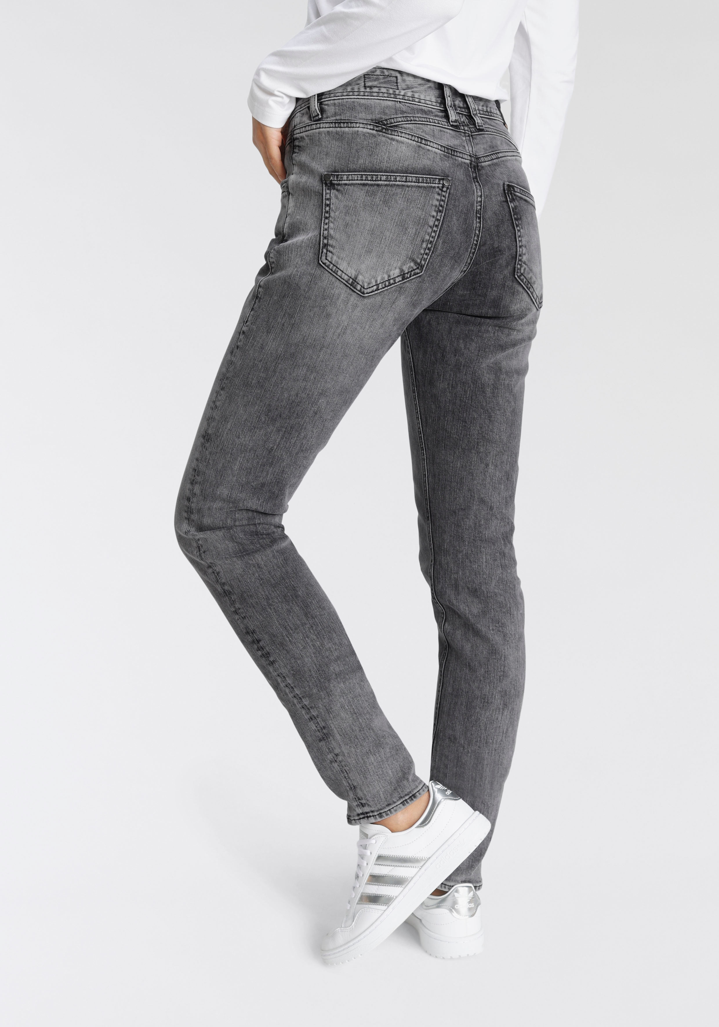 Herrlicher Slim-fit-Jeans "PEPPY SLIM POWERSTRETCH", Normal Waist günstig online kaufen