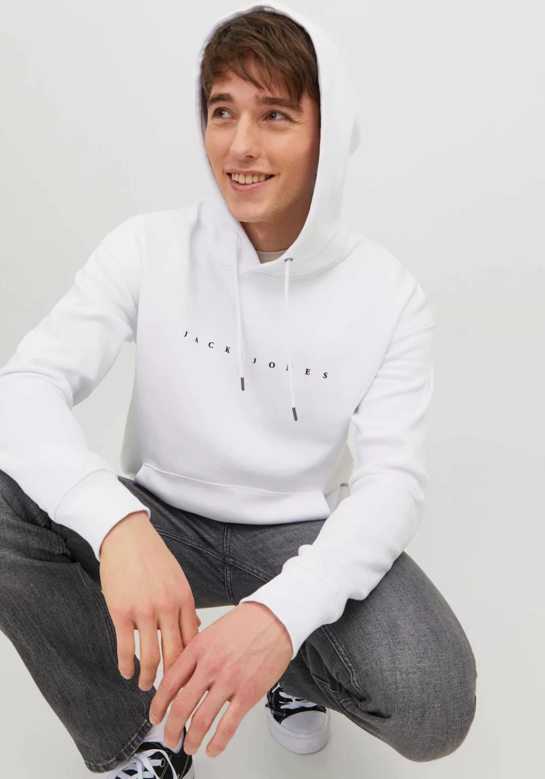 Jack & Jones Kapuzensweatshirt JJESTAR JJ SWEAT HOOD NOOS mit Logo Print im günstig online kaufen