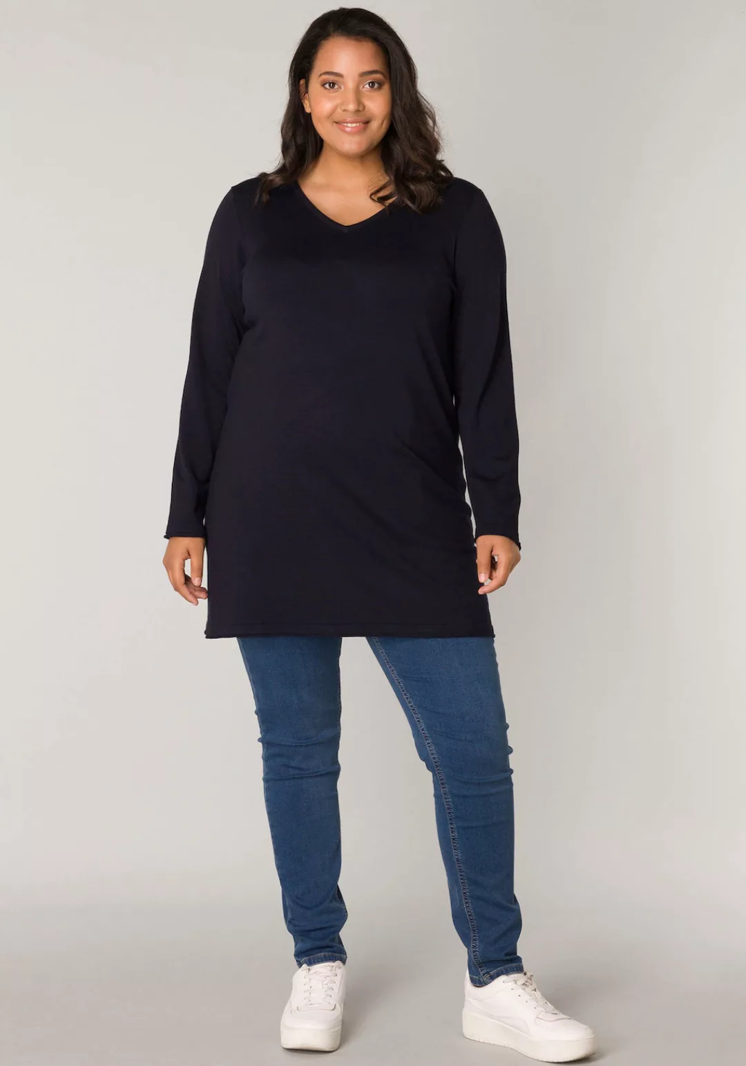 Base Level Curvy V-Ausschnitt-Pullover BAS-ANINE-LONG Feinstrick-Qualität günstig online kaufen