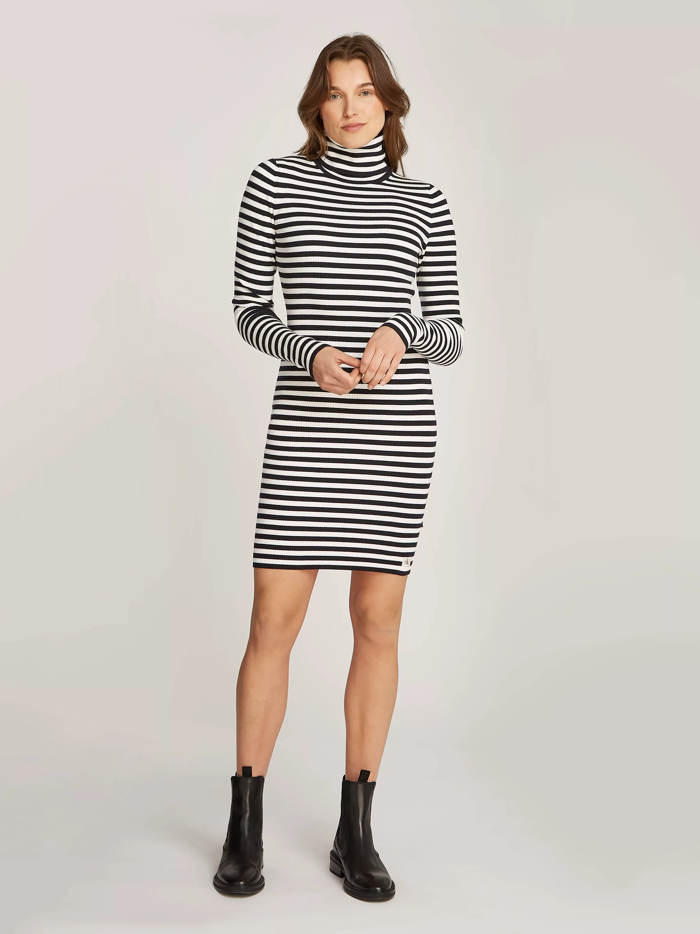 Calvin Klein Jeans Sweatkleid "WOVEN LABEL TIGHT SWEATER DRESS", mit Logopa günstig online kaufen