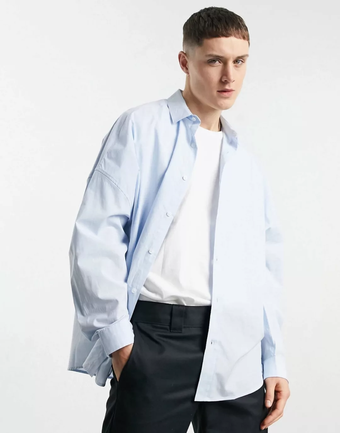 ASOS DESIGN – Oversize-Hemd in Blau mit tief angesetzter Schulterpartie und günstig online kaufen