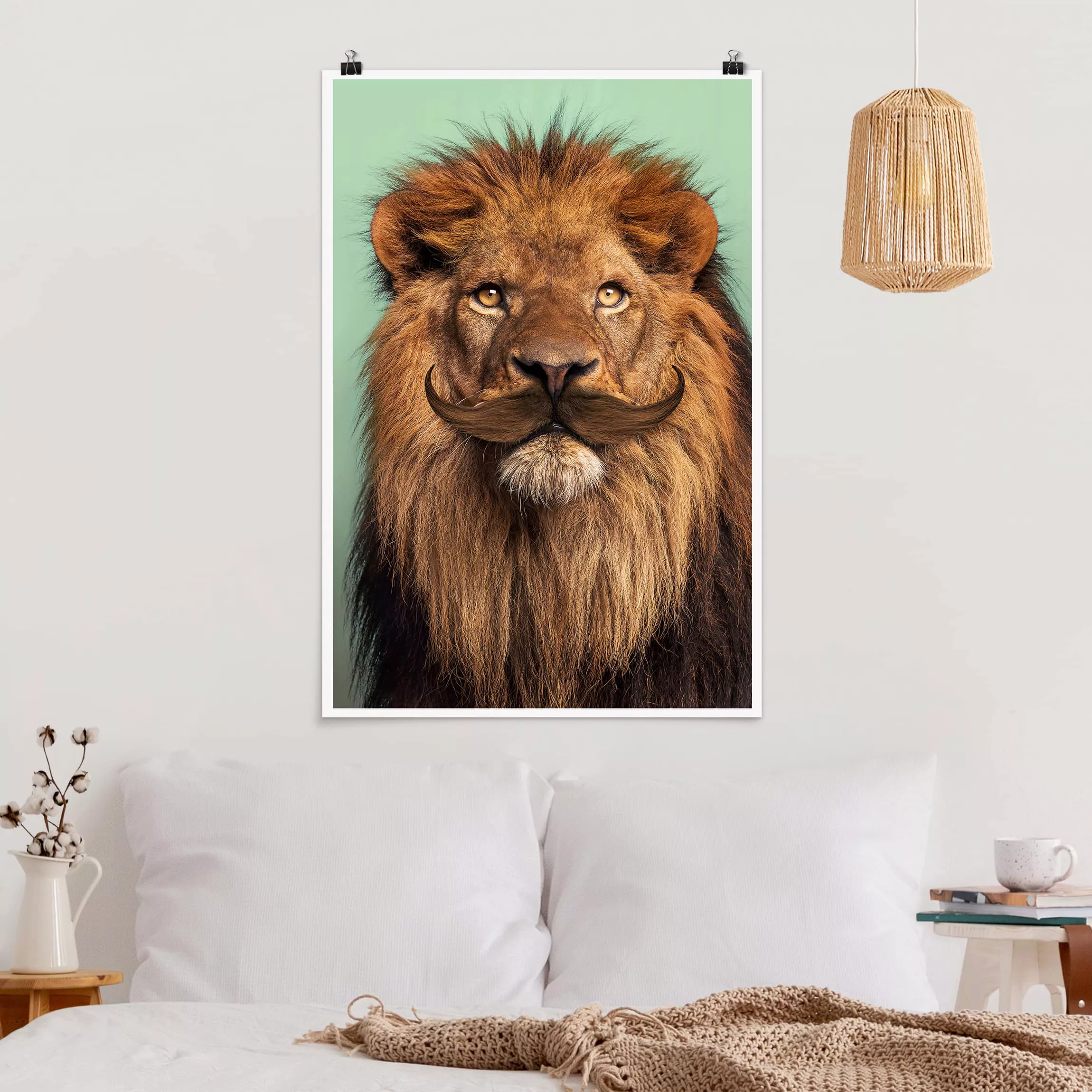 Poster Tiere - Hochformat Löwe mit Bart günstig online kaufen