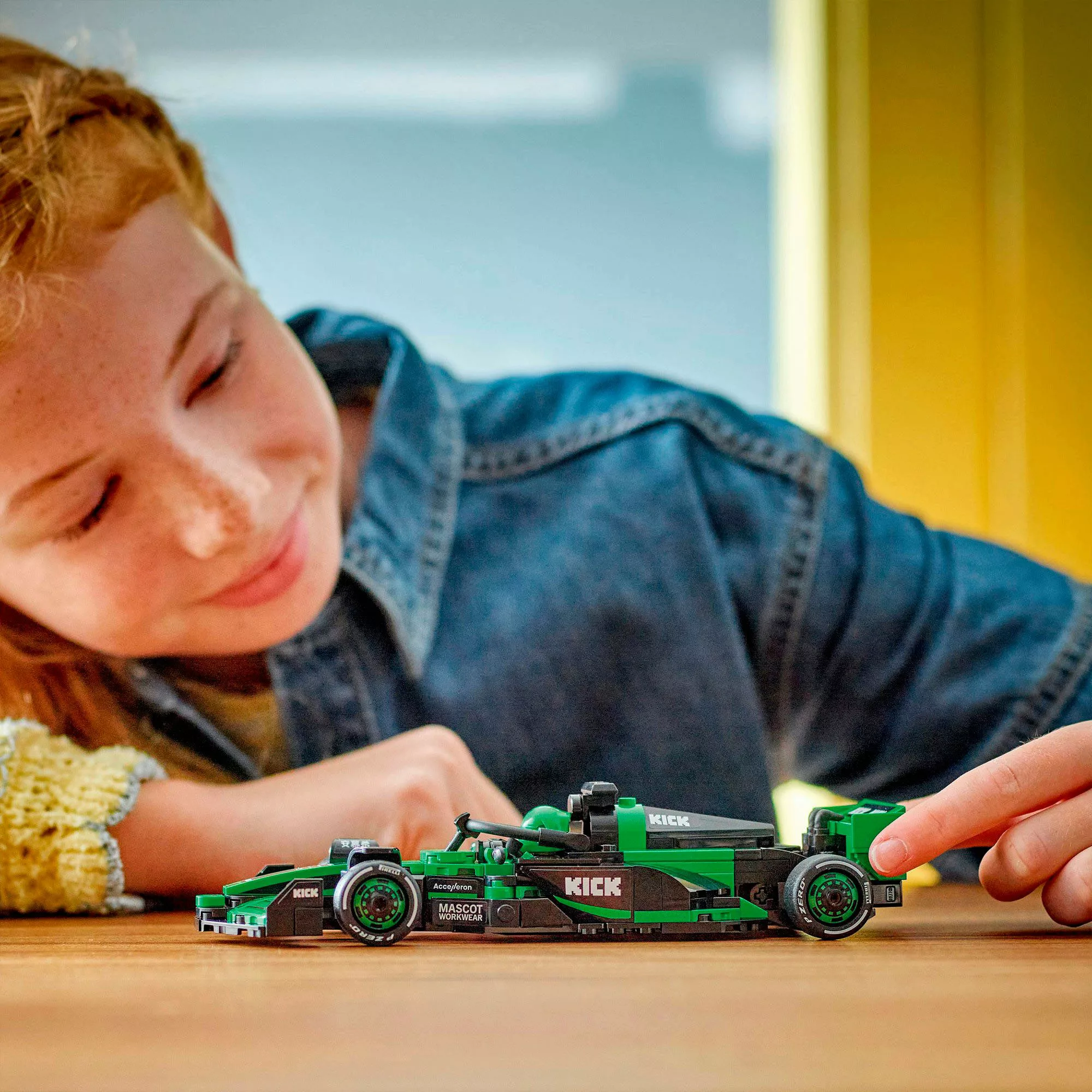 LEGO® KICK Sauber F1® Team C44 günstig online kaufen