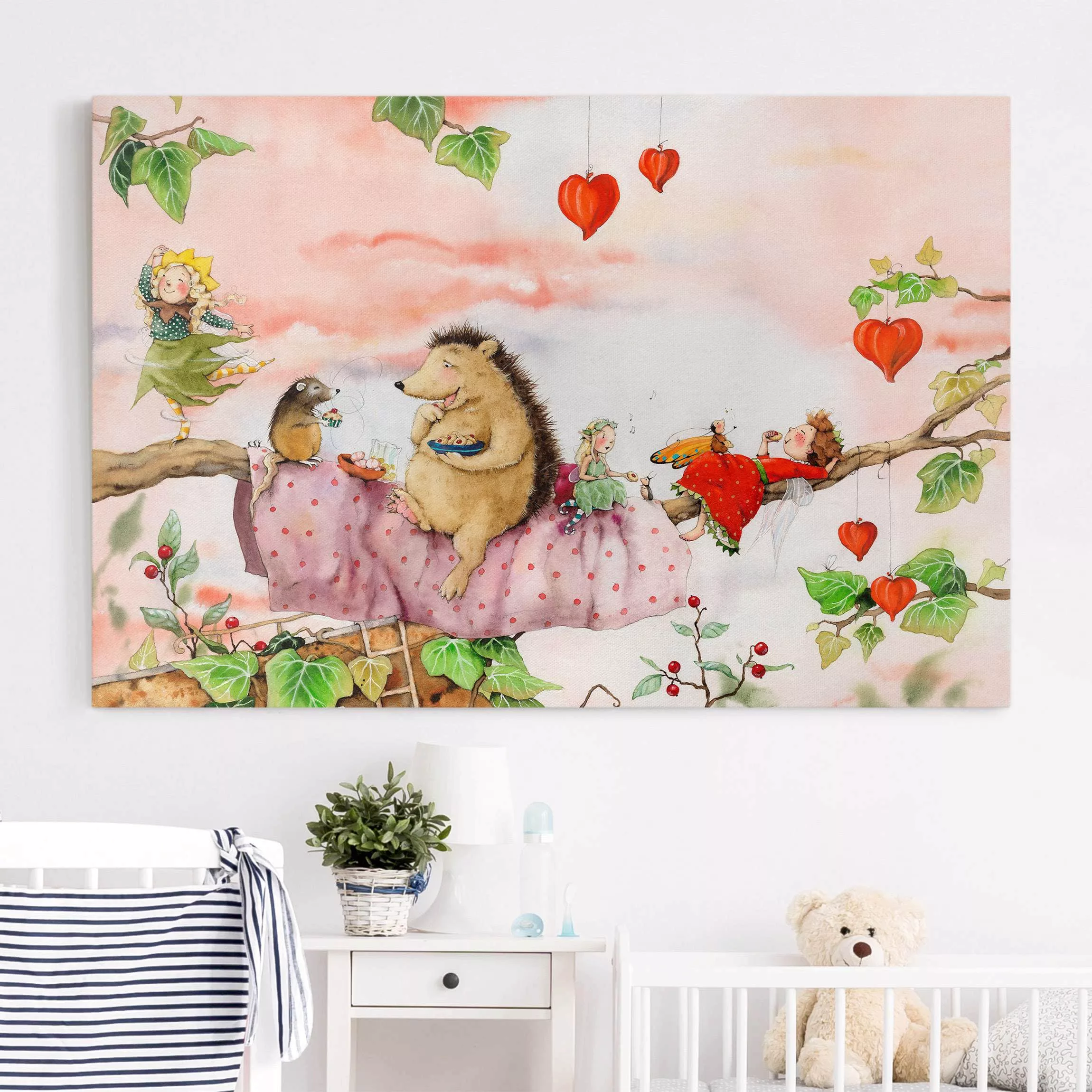 Leinwandbild Kinderzimmer - Querformat Erdbeerinchen Erdbeerfee - Auf dem A günstig online kaufen