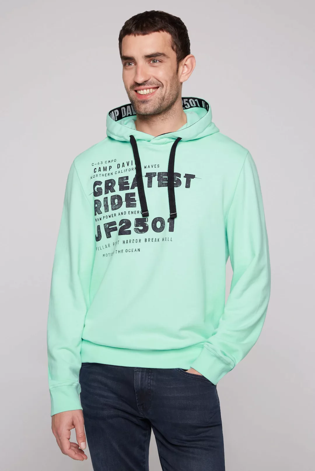 CAMP DAVID Kapuzensweatshirt, mit kontrastreichem Print günstig online kaufen