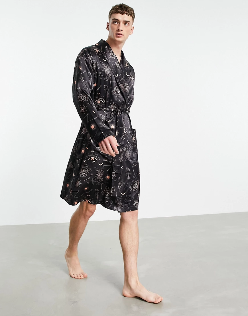 ASOS DESIGN – Bademantel aus Satin mit Weltraum-Print, Kombiteil-Schwarz günstig online kaufen