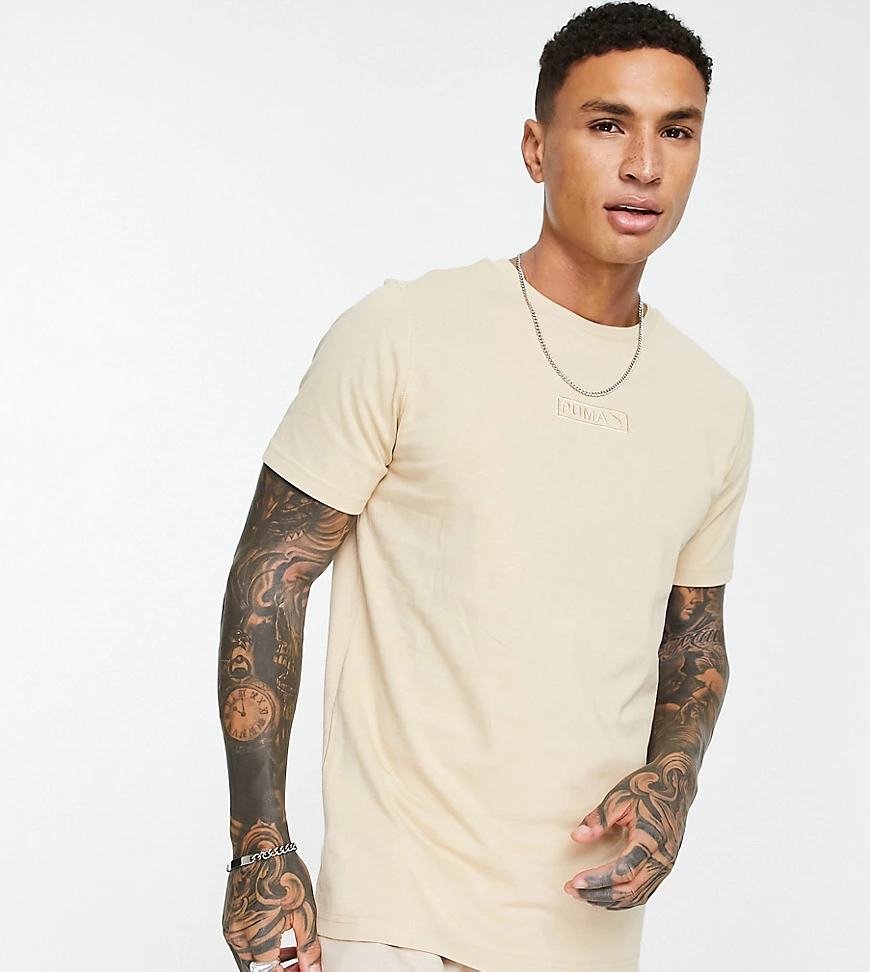 PUMA – T-Shirt in Beige mit Logostickerei, exklusiv bei ASOS-Neutral günstig online kaufen