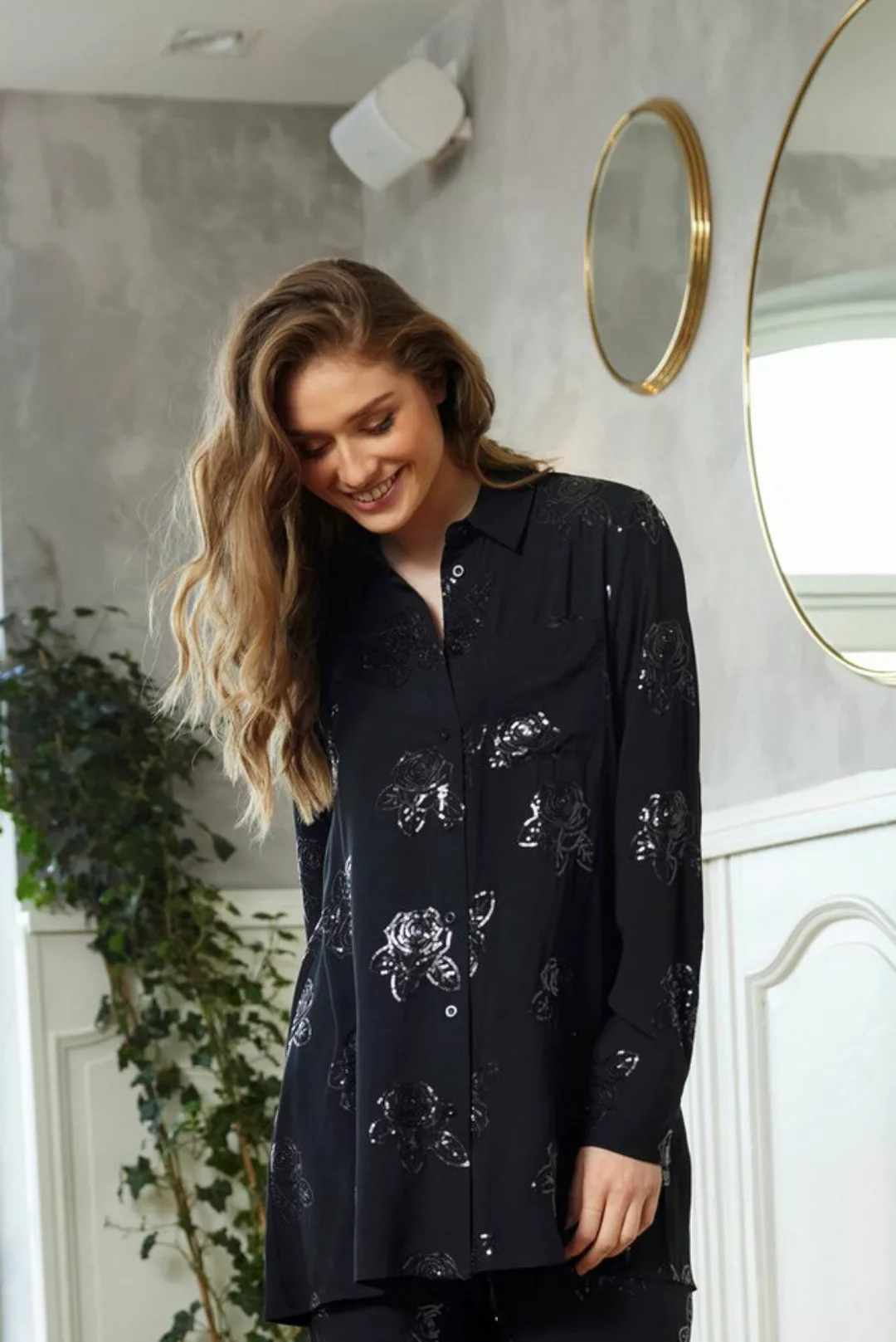 ZE-ZE Nordic Longbluse Longbluse mit Pailletten black bestickt günstig online kaufen