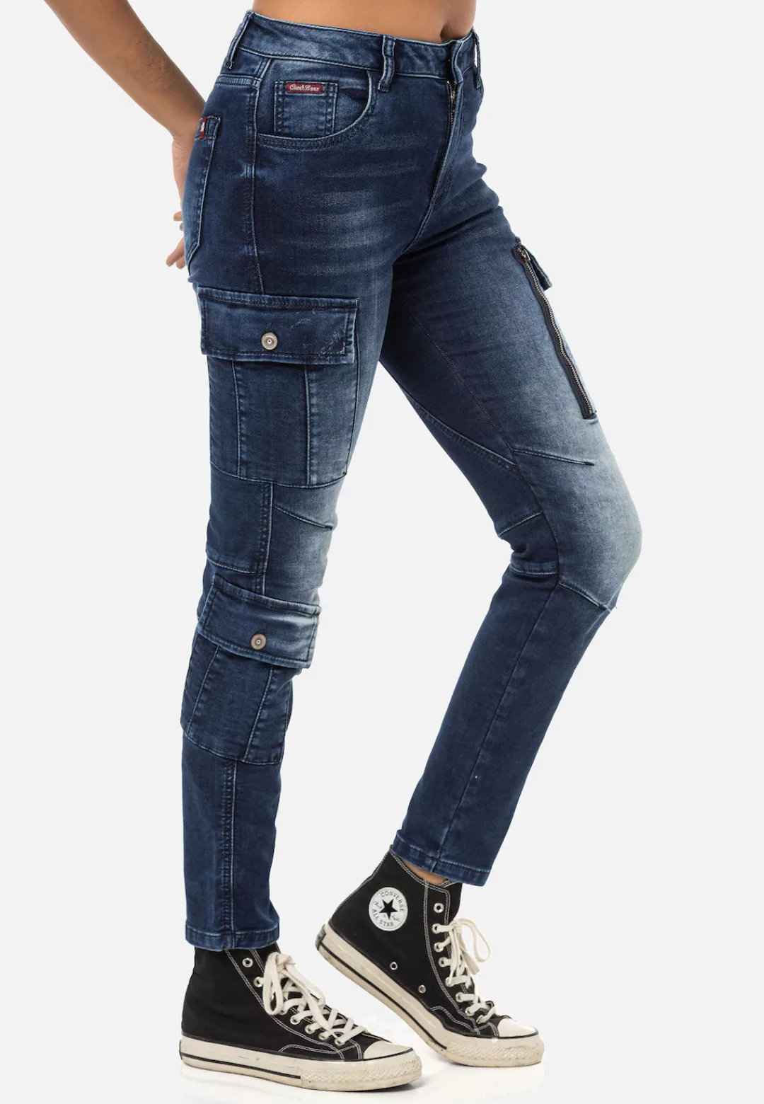 Cipo & Baxx Slim-fit-Jeans "WD531", mit Taschen auf den Beinen günstig online kaufen