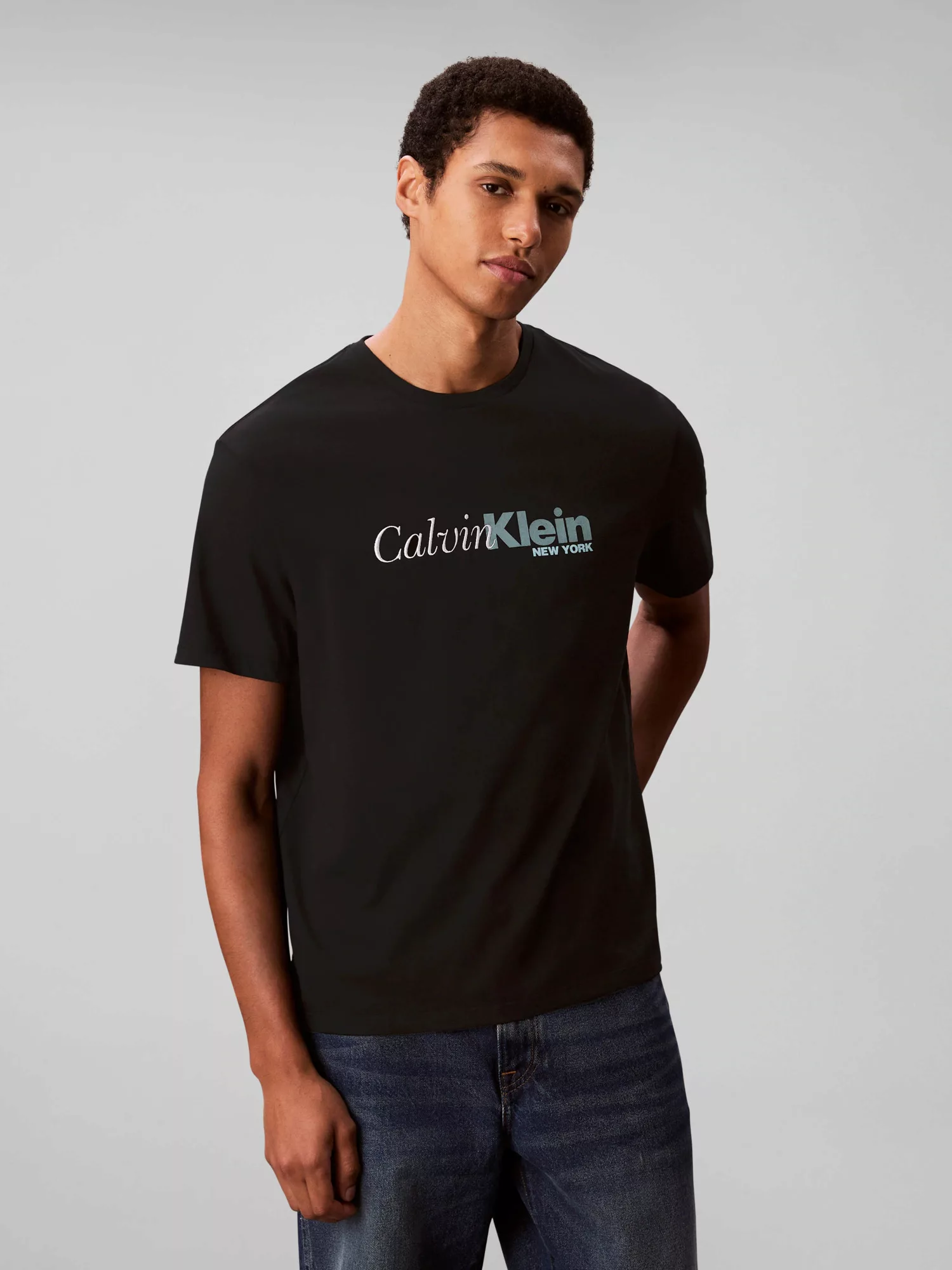 Calvin Klein T-Shirt "SS 20S EU CALVIN CURSIVE GRAPHIC", Mit Rundhalsaussch günstig online kaufen
