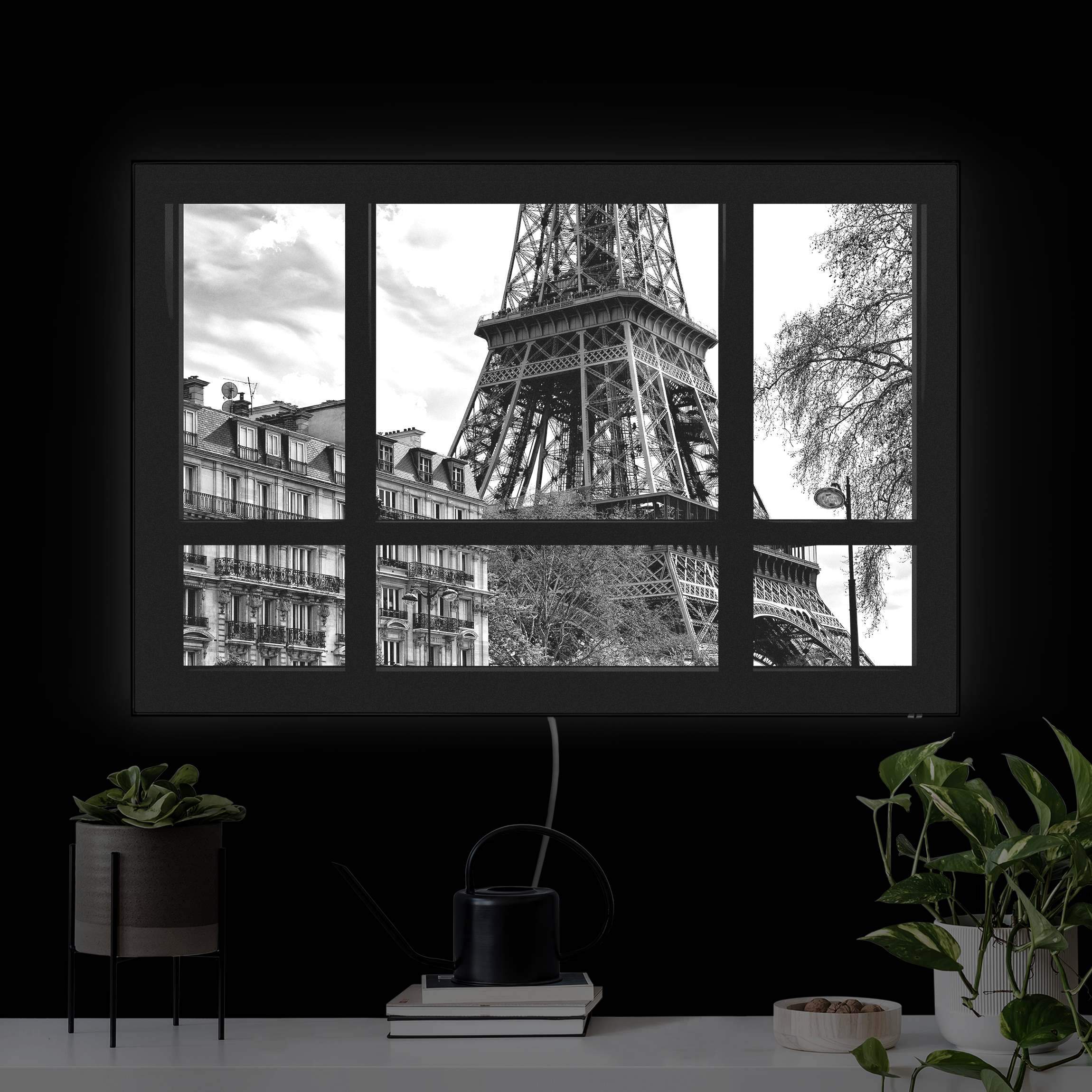 LED-Wechselbild Fensterausblick Paris - Nahe am Eiffelturm schwarz weiß günstig online kaufen