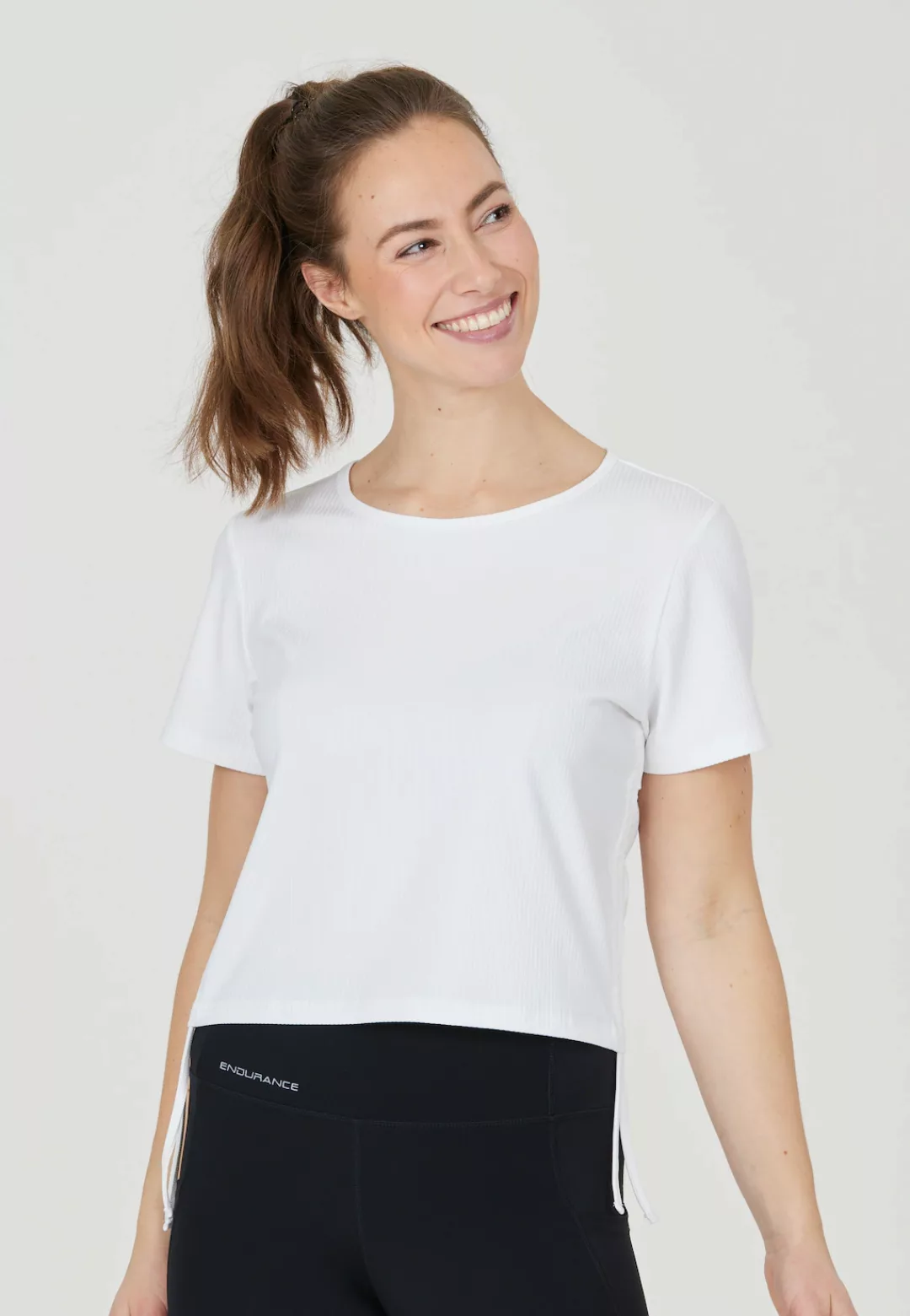 ENDURANCE Funktionsshirt "Irislie", im sportlichen Cropped-Look günstig online kaufen