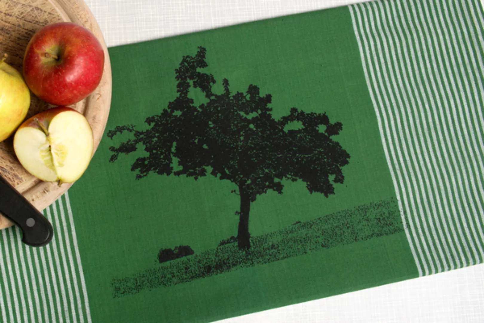 Bio & Fair-trade-geschirrtuch "Apfelbaum" Grün günstig online kaufen