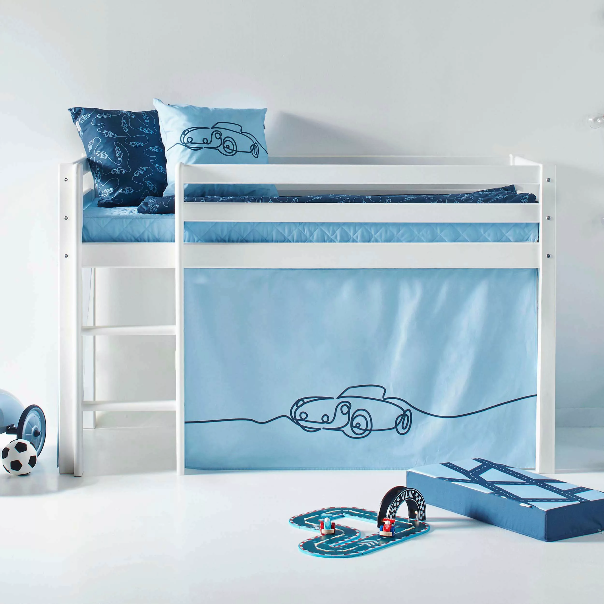 Hoppekids Hochbett "ECO Dream, Kinderbett, Spielbett, Halbhohes Bett aus Ma günstig online kaufen