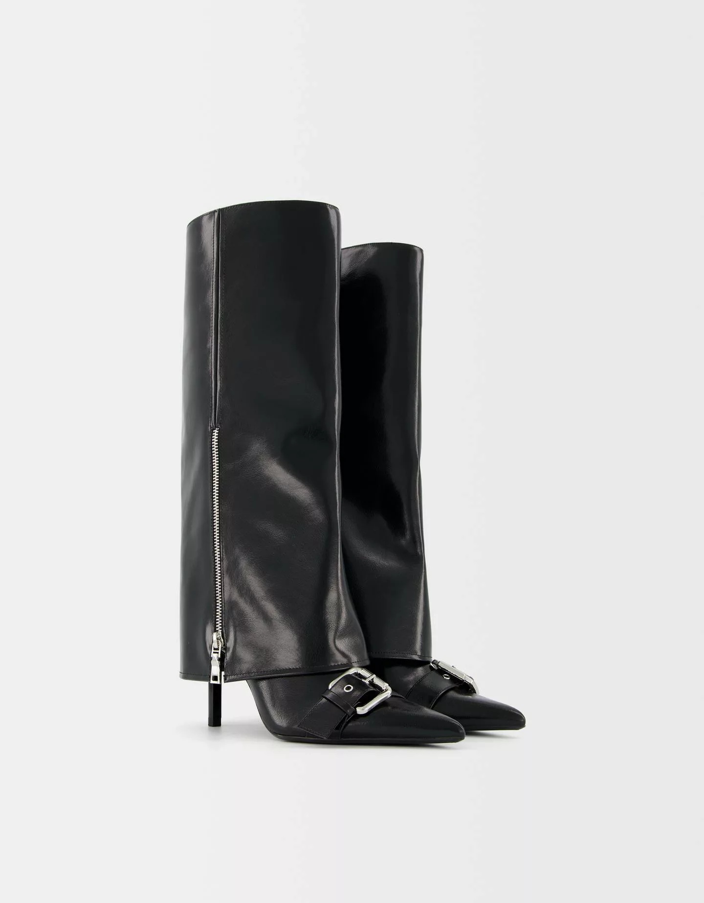 Bershka Absatzstiefel Mit Hosenbein Und Schnallen Damen 37 Schwarz günstig online kaufen