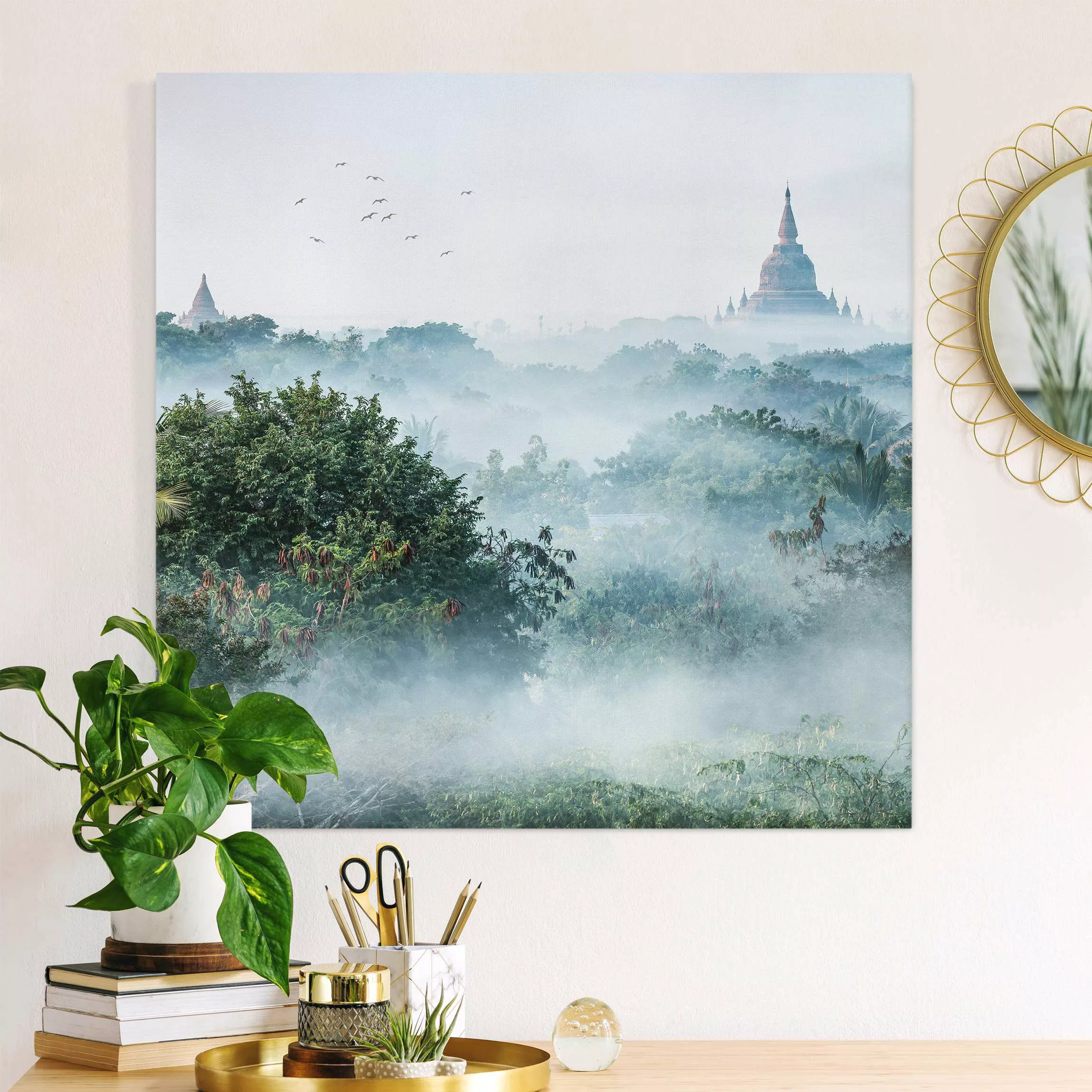 Leinwandbild Morgennebel über dem Dschungel von Bagan günstig online kaufen