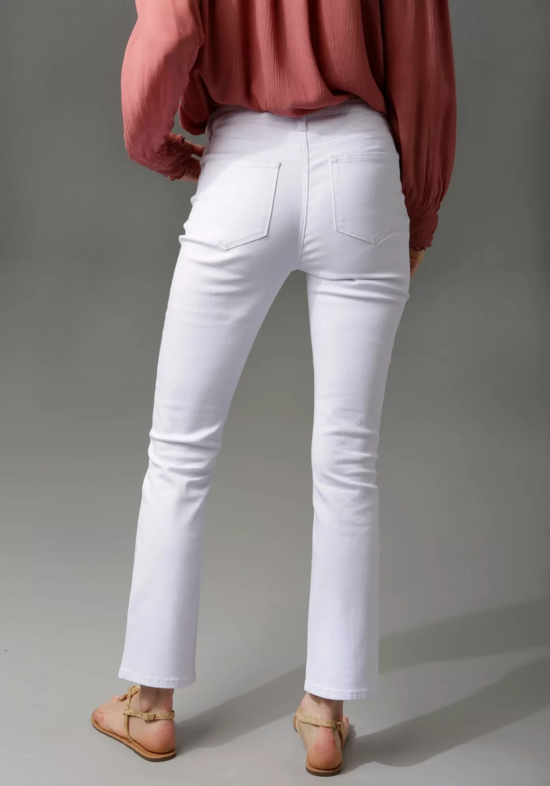 Aniston CASUAL Bootcut-Jeans günstig online kaufen