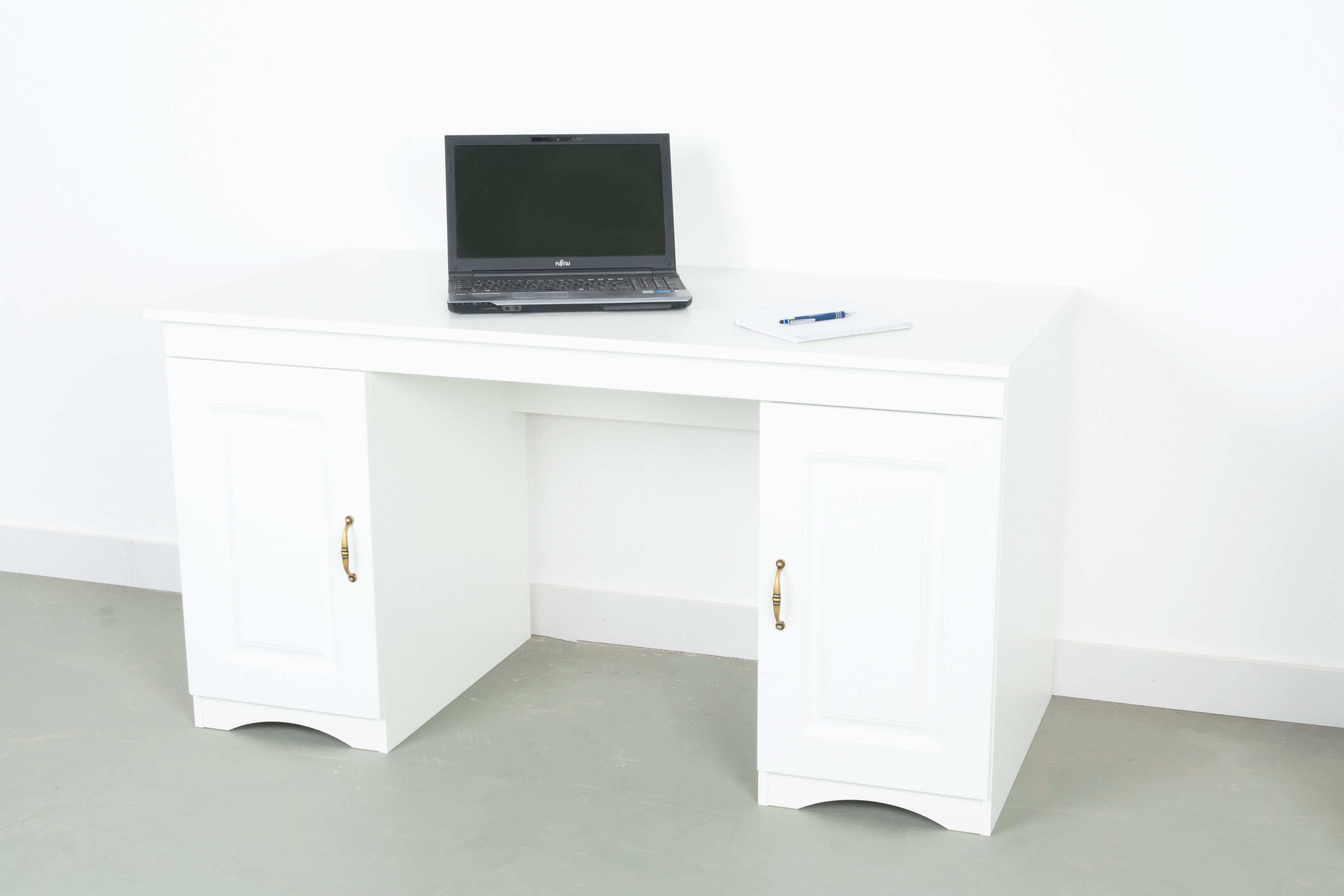 VOGL Möbelfabrik Schreibtisch "HANS im Landhaus-Stil,", wahlweise mit Schub günstig online kaufen