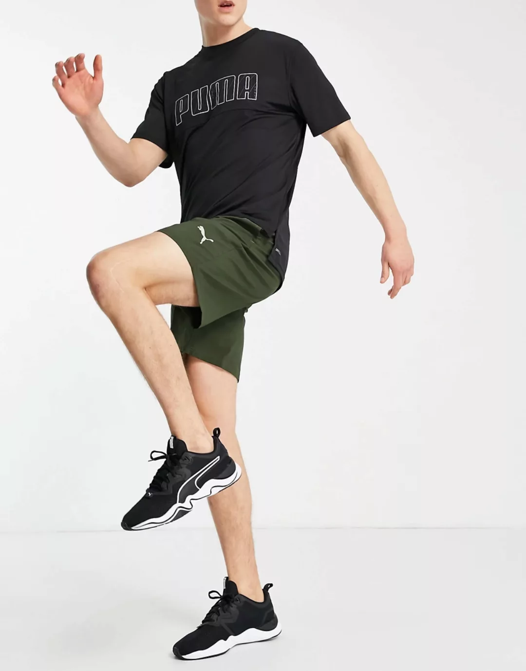 PUMA – Training Blaster – Shorts in Khakigrün günstig online kaufen