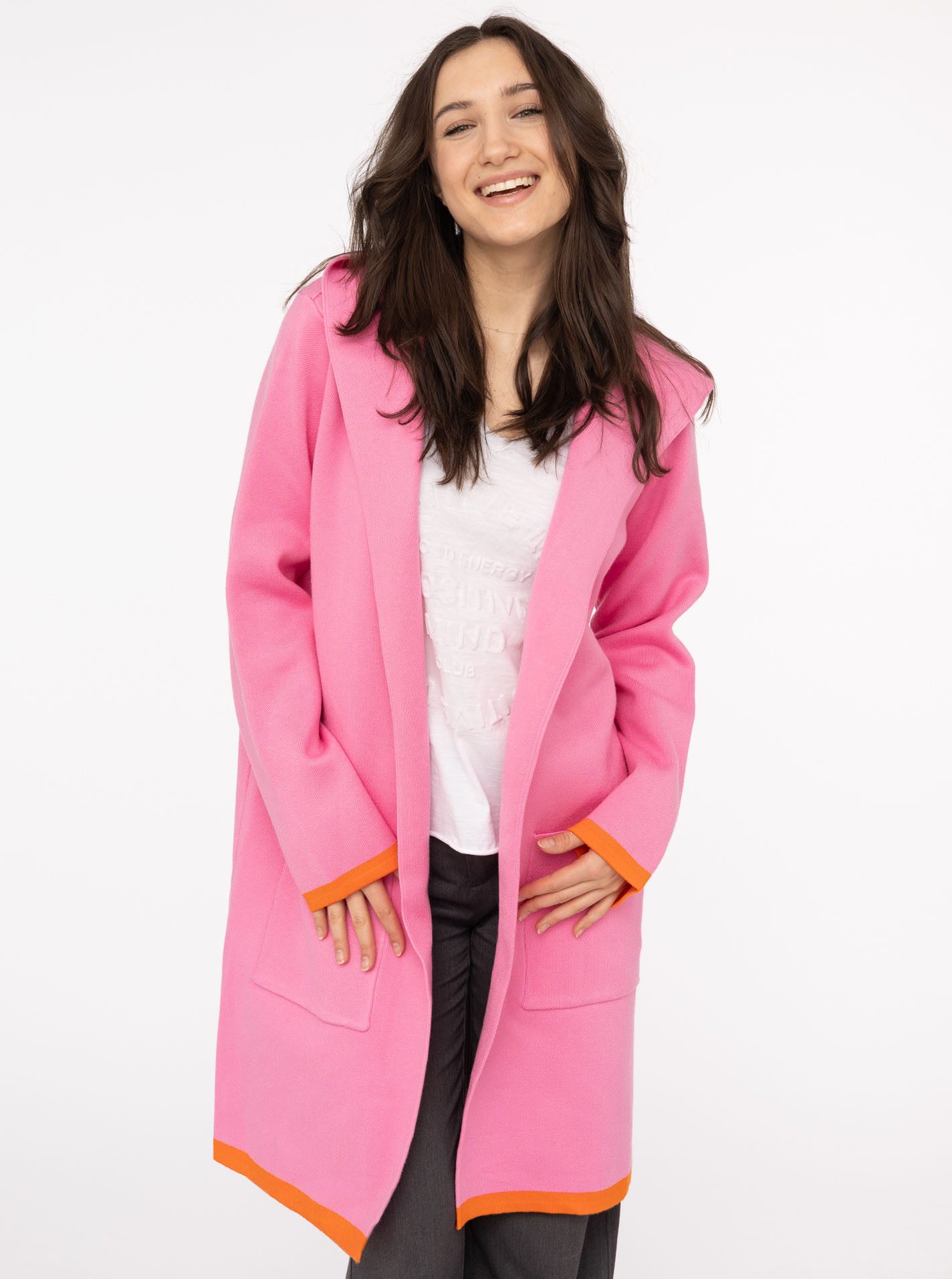 Zwillingsherz Strickjacke ""Mona"", Kapuze, Taschen, Kontrast-Kanten, Langa günstig online kaufen