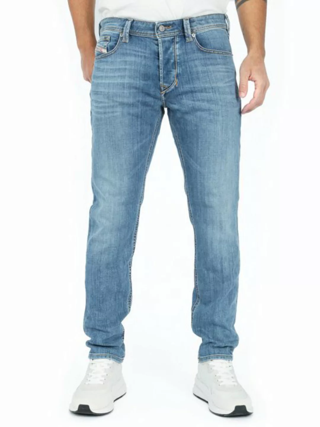 Diesel Tapered-fit-Jeans Regular Fit mit zulaufendem Bein - 1986 Larkee-Bee günstig online kaufen