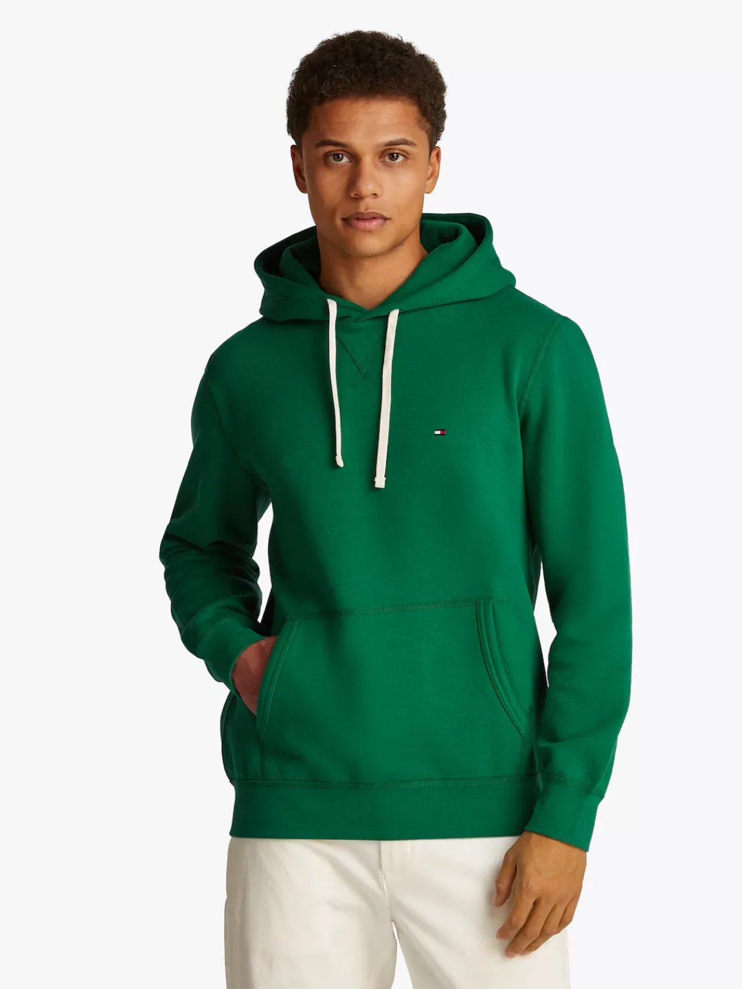 Tommy Hilfiger Hoodie "ESS SEASONAL FLEECE HOODY", mit Logostickerei günstig online kaufen