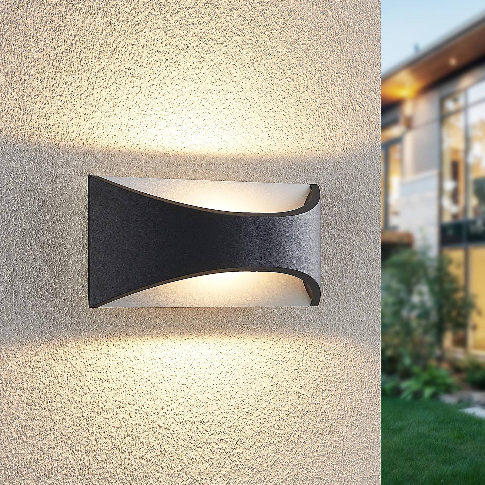 Lindby Mathea LED-Außen-Wandleuchte, Länge 22 cm günstig online kaufen