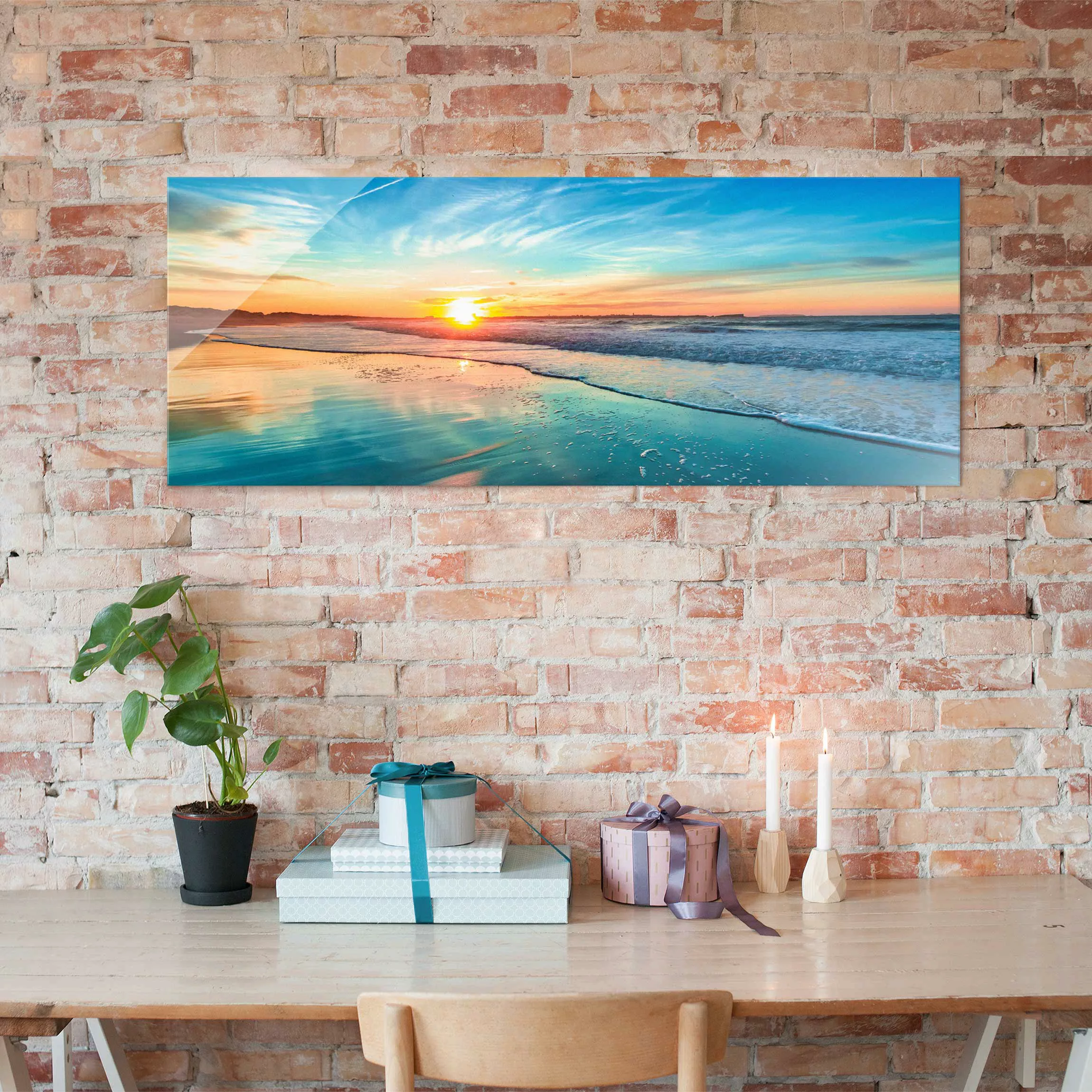 Glasbild Natur & Landschaft - Panorama Romantischer Sonnenuntergang am Meer günstig online kaufen